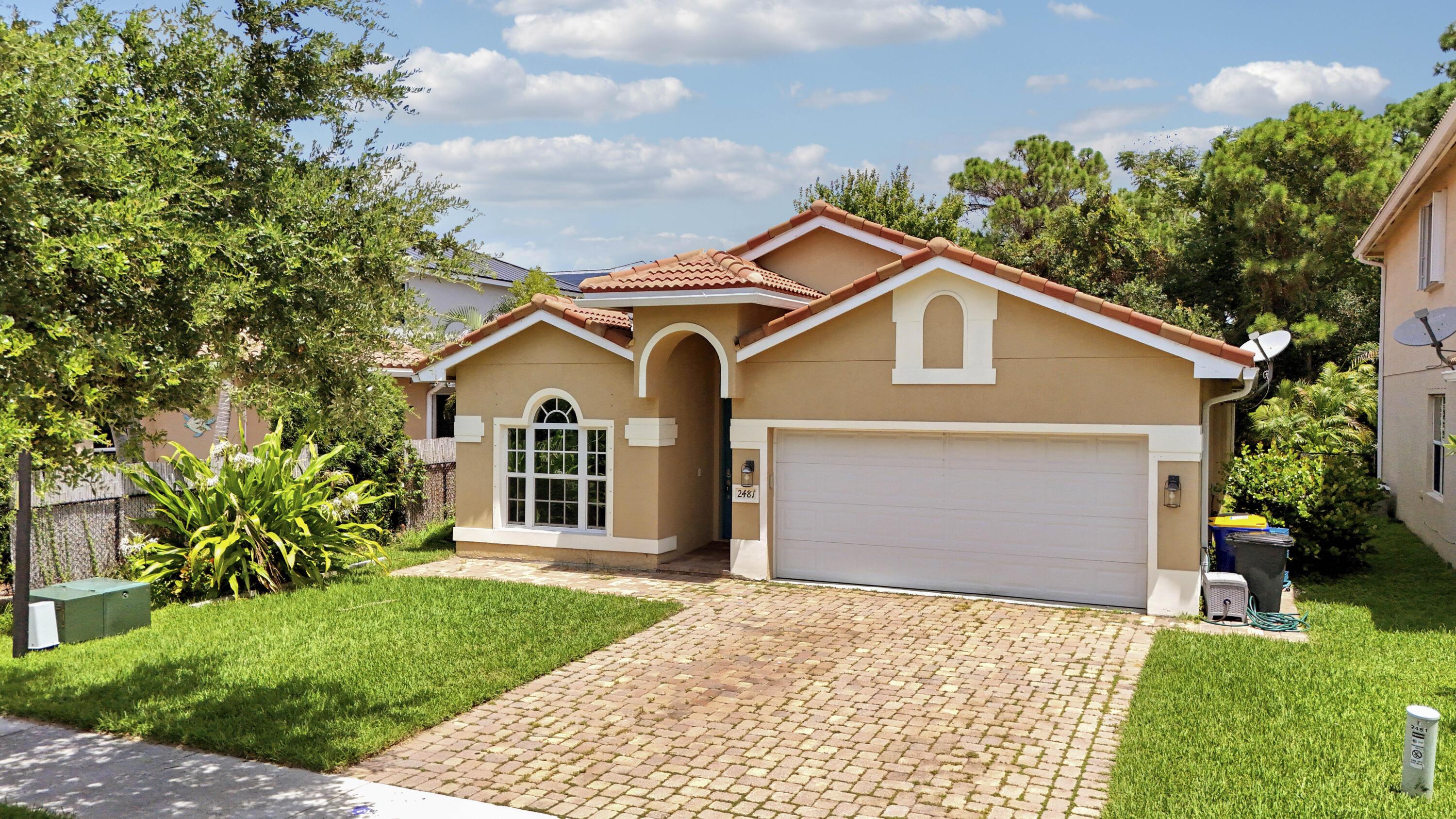 2481 SW SILVERADO Street, Palm City, FL 34990, Palm City - Photo 2