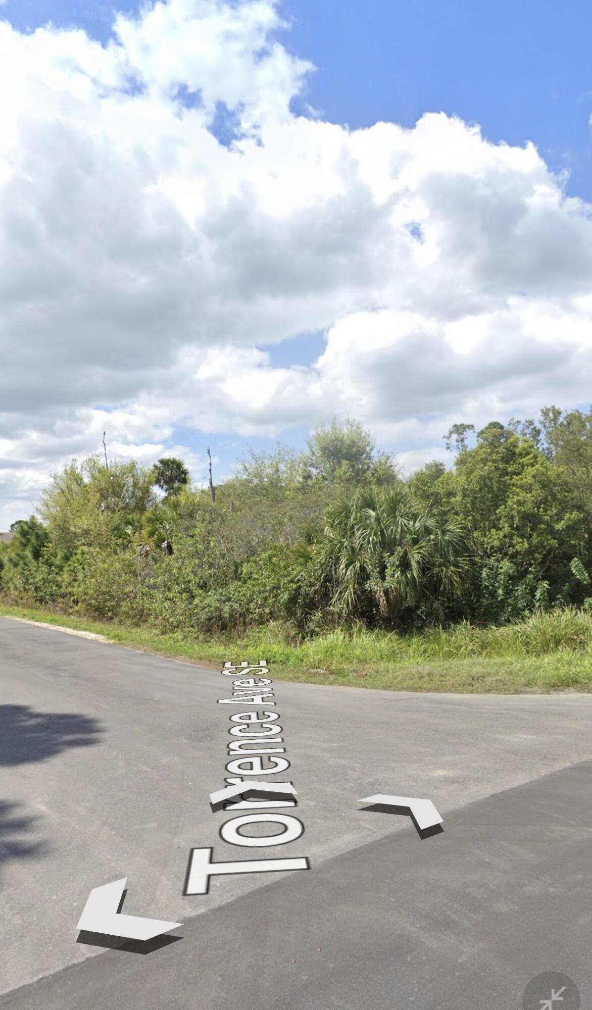 3106 Torrence Avenue SE, Palm Bay, FL 32909, Palm Bay - Photo 3