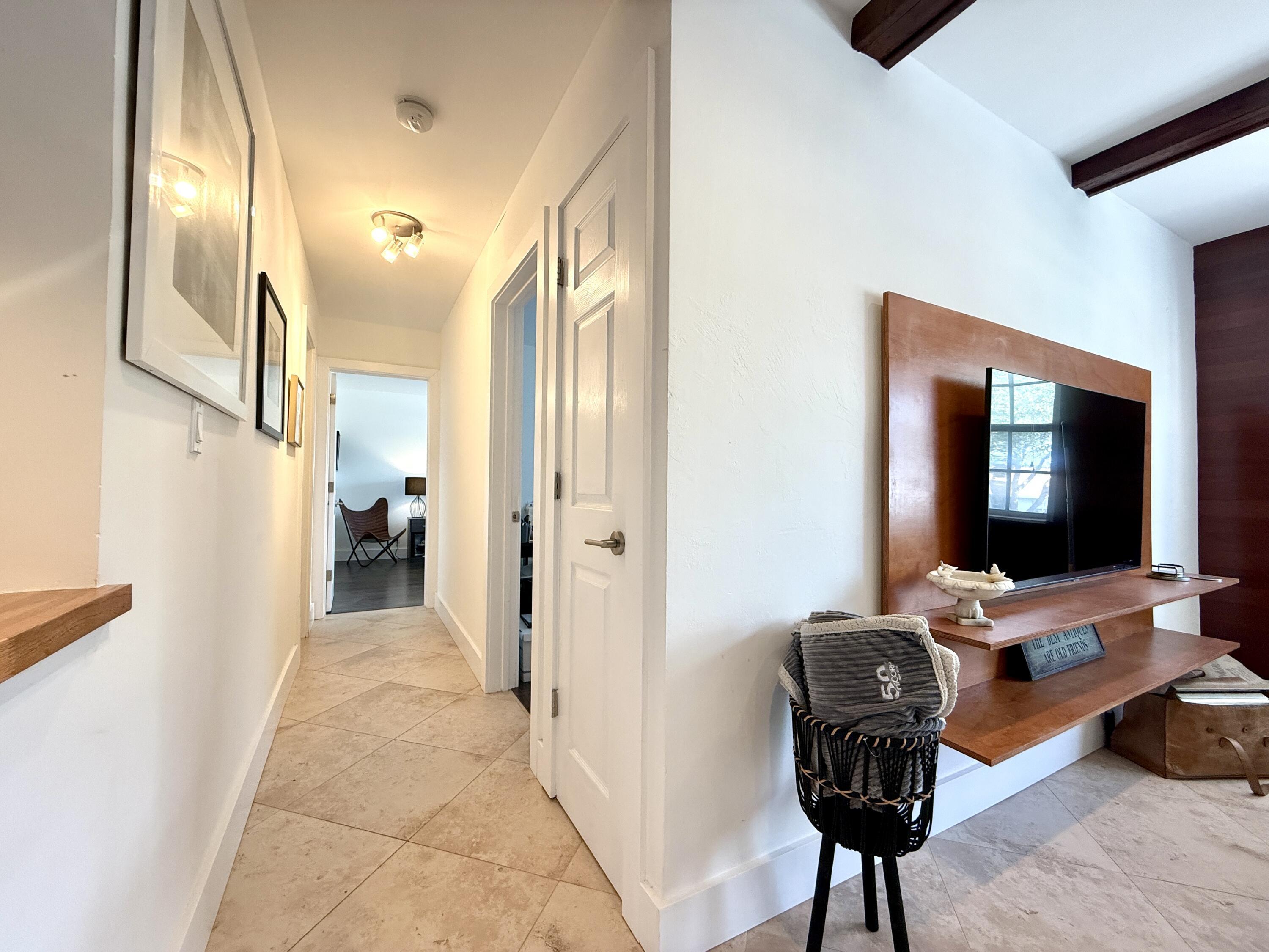 298 SW 6th Street 2050, Boca Raton, FL 33432, Boca Raton - Photo 5