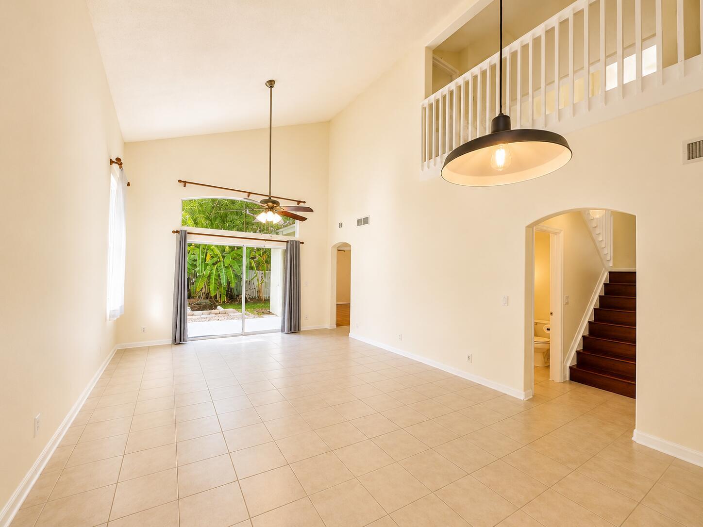 6711 GREEN ISLAND Circle, Lake Worth, FL 33463, Lake Worth - Photo 5