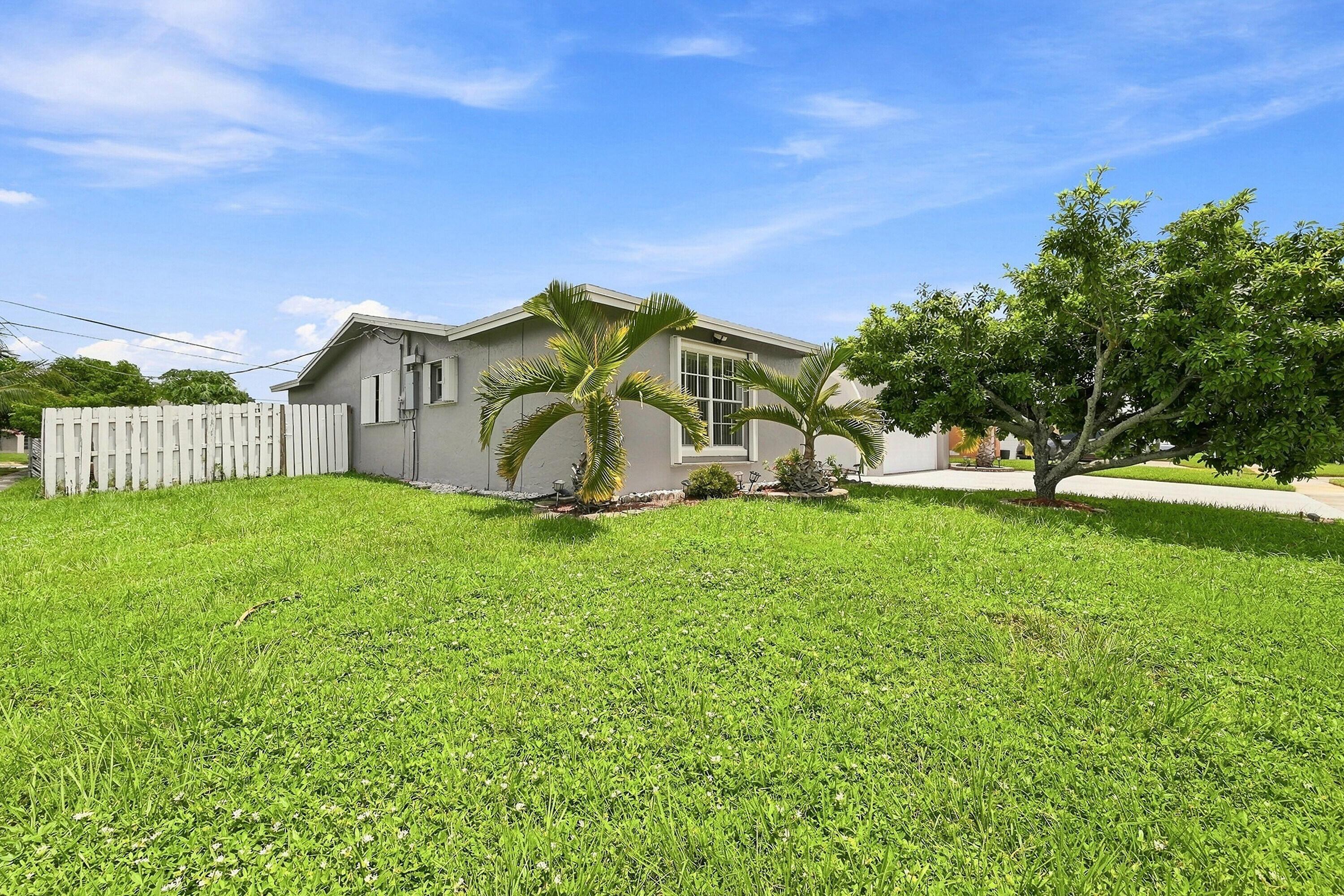 8481 NW 24TH Street, Sunrise, FL 33322, Sunrise - Photo 4