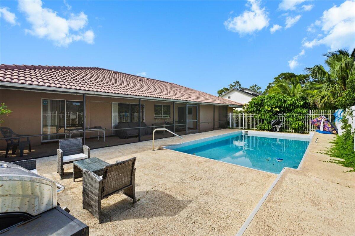 13482 Columbine Avenue, Wellington, FL 33414, Wellington - Photo 2