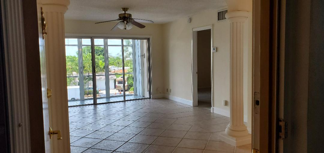 3040 NE 16TH Avenue 303, Oakland Park, FL 33334, Oakland Park - Photo 2