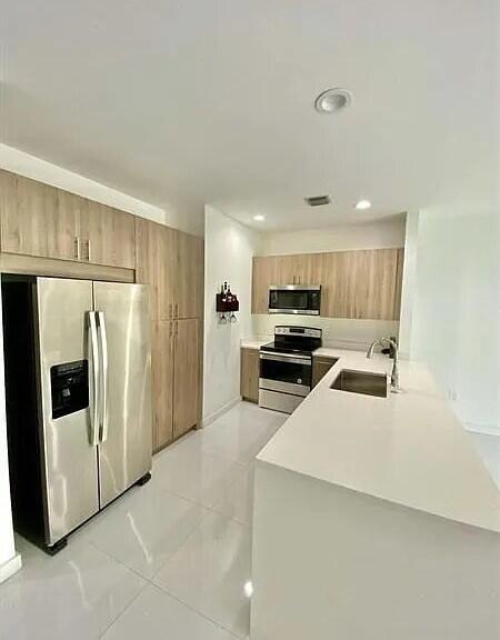 1060 CRYSTAL Way 103, Delray Beach, FL 33444, Delray Beach - Photo 5