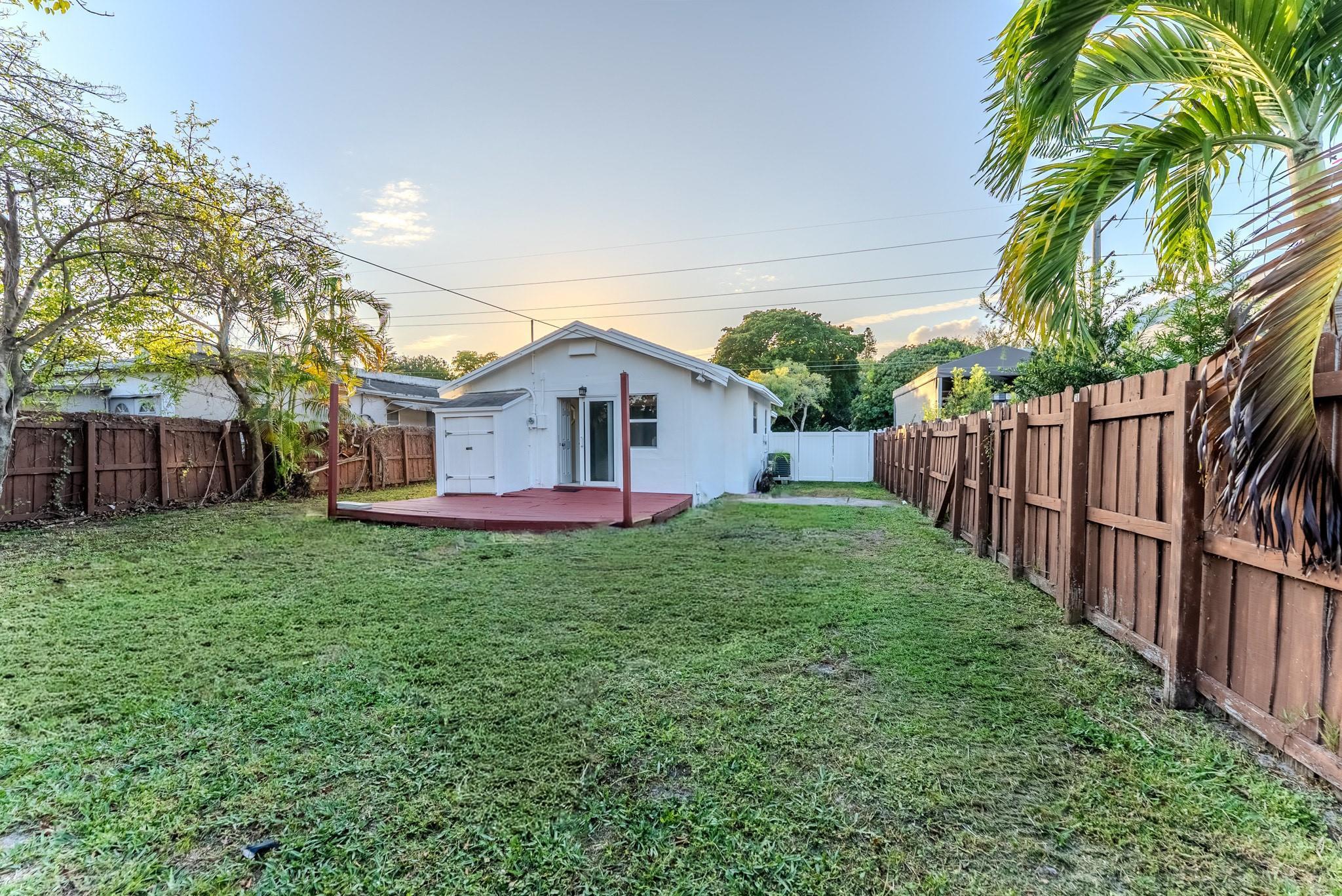 521 S 24th Avenue, Hollywood, FL 33020, Hollywood - Photo 4
