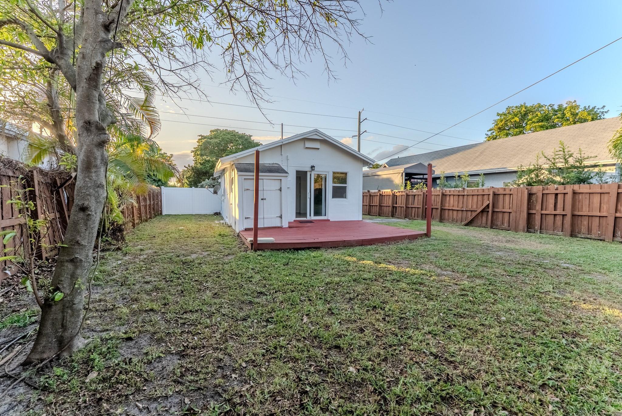 521 S 24th Avenue, Hollywood, FL 33020, Hollywood - Photo 5