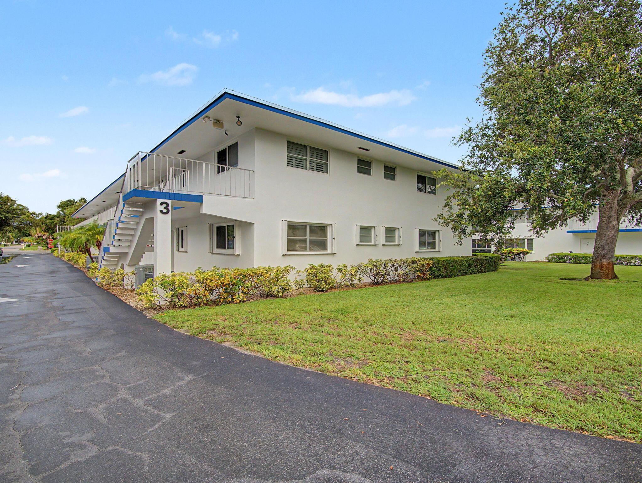 3 Westwood Avenue 101E, Tequesta, FL 33469, Tequesta