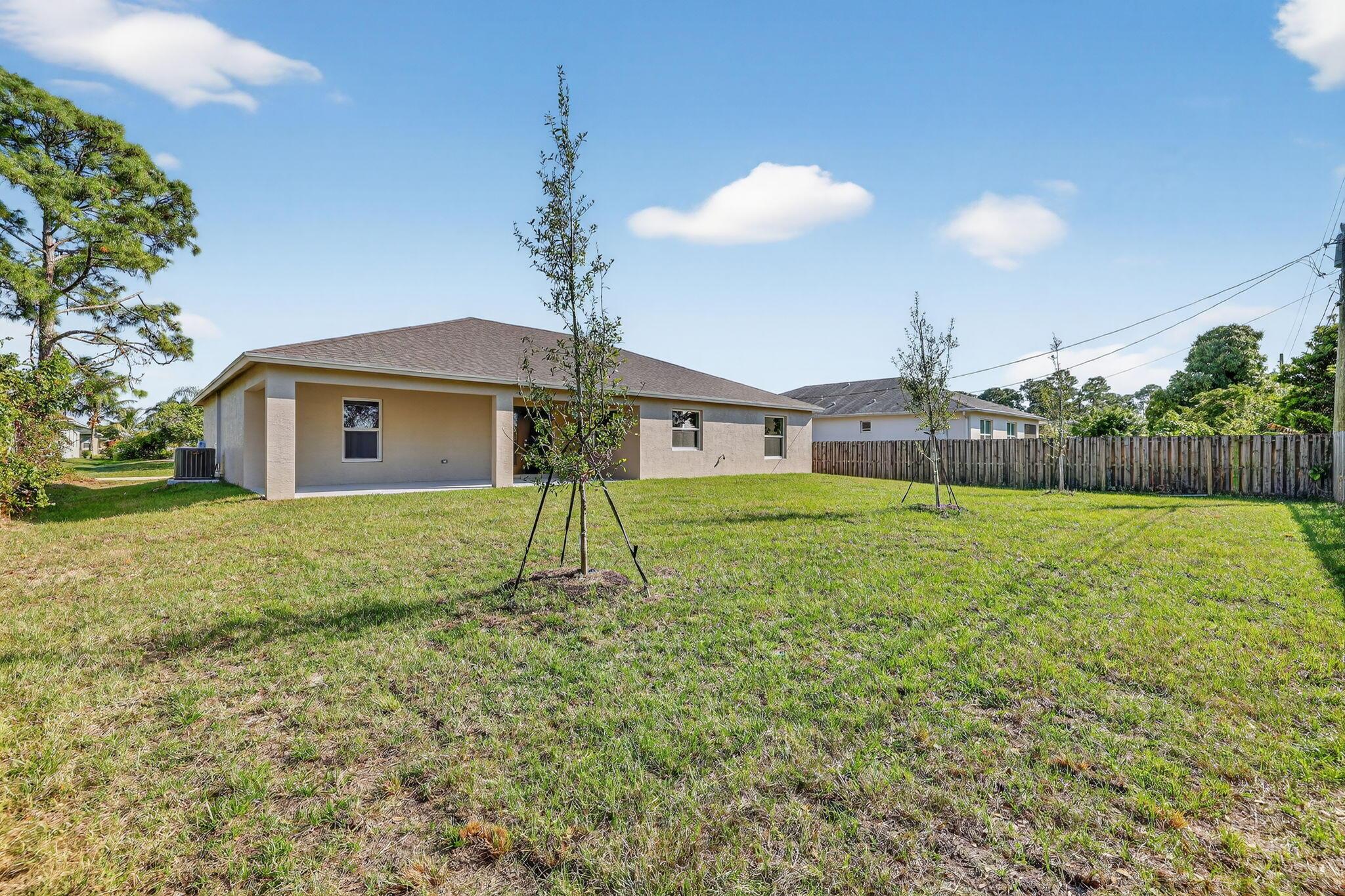 2826 SW South Calabria Circle, Port St. Lucie, FL 34953, Port St. Lucie - Photo 3