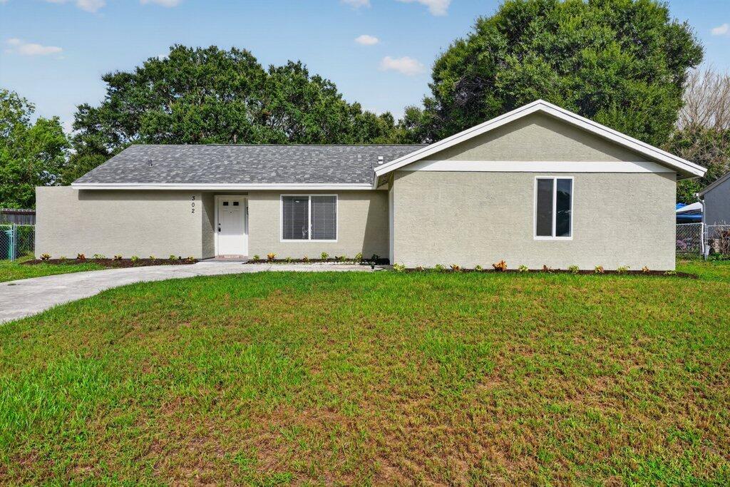 302 SW Kentwood Road, Port St. Lucie, FL 34953, Port St. Lucie