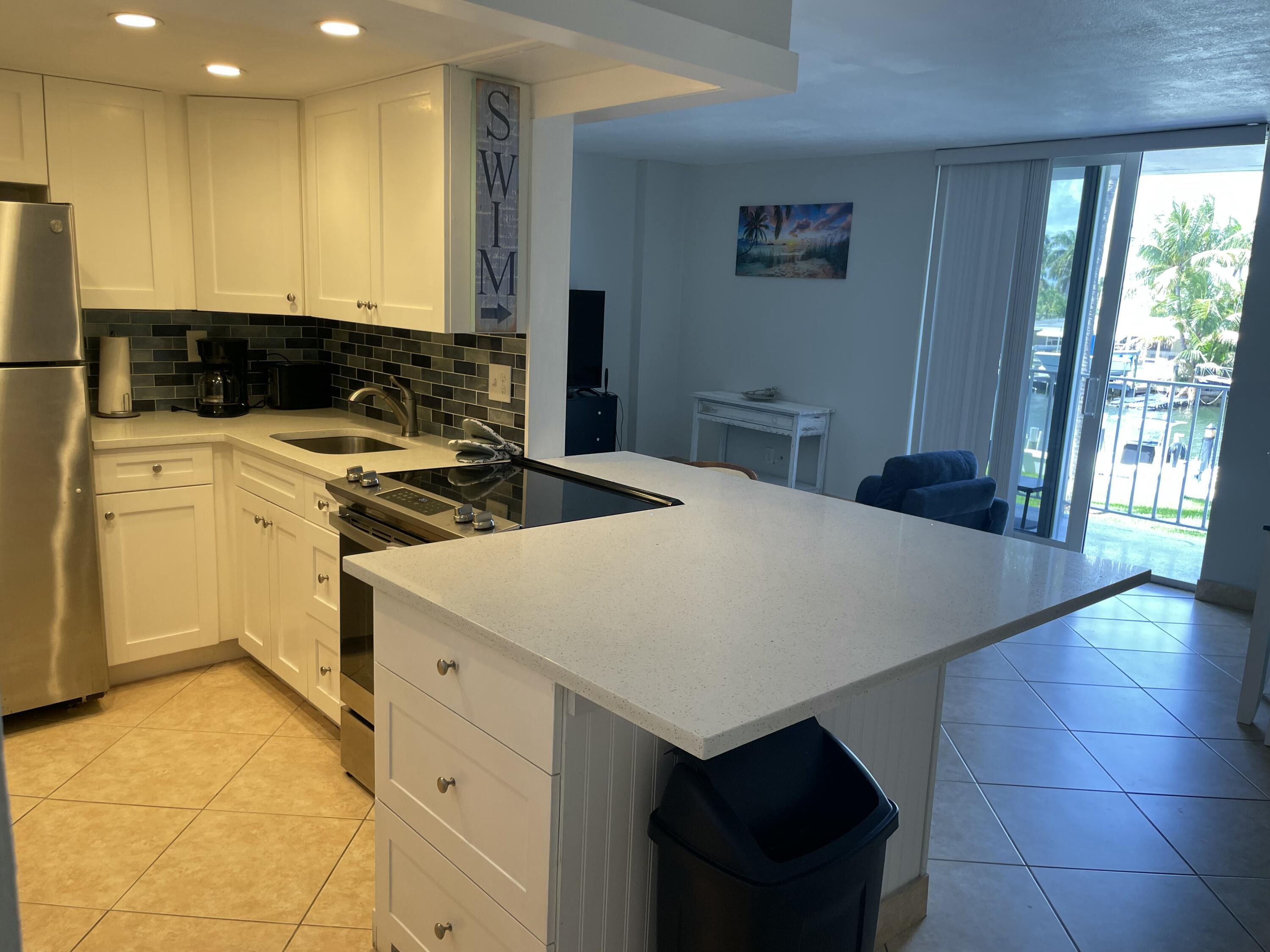1731 SE 15TH Street 206, Fort Lauderdale, FL 33316, Fort Lauderdale - Photo 4