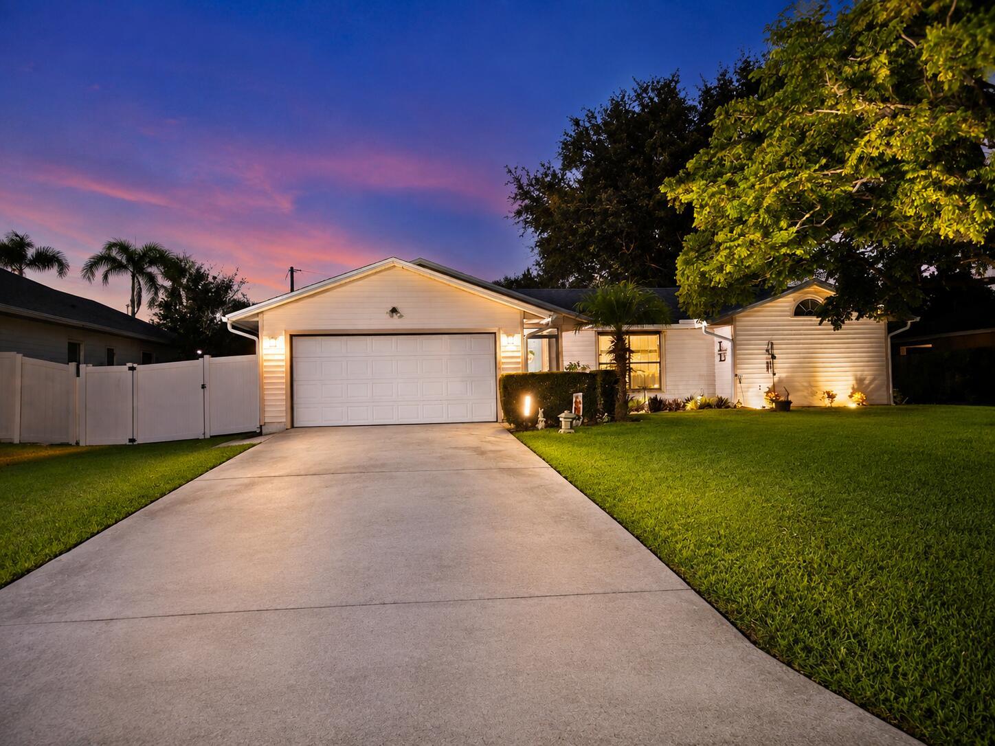 1712 SW STARMAN Avenue, Port St. Lucie, FL 34953, Port St. Lucie