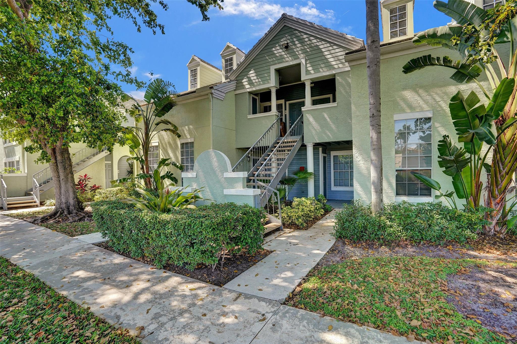 1050 CRYSTAL Way N, Delray Beach, FL 33444, Delray Beach - Photo 4