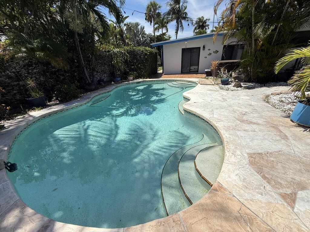 11 SUNSET Lane, Lauderdale-By-The-Sea, FL 33062, Lauderdale-By-The-Sea - Photo 5