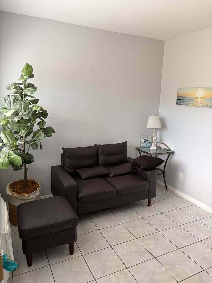 2213 LINCOLN Street 6, Hollywood, FL 33020, Hollywood - Photo 4