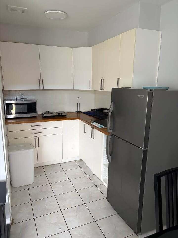 2213 LINCOLN Street 6, Hollywood, FL 33020, Hollywood - Photo 3