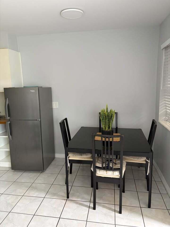 2213 LINCOLN Street 6, Hollywood, FL 33020, Hollywood - Photo 2