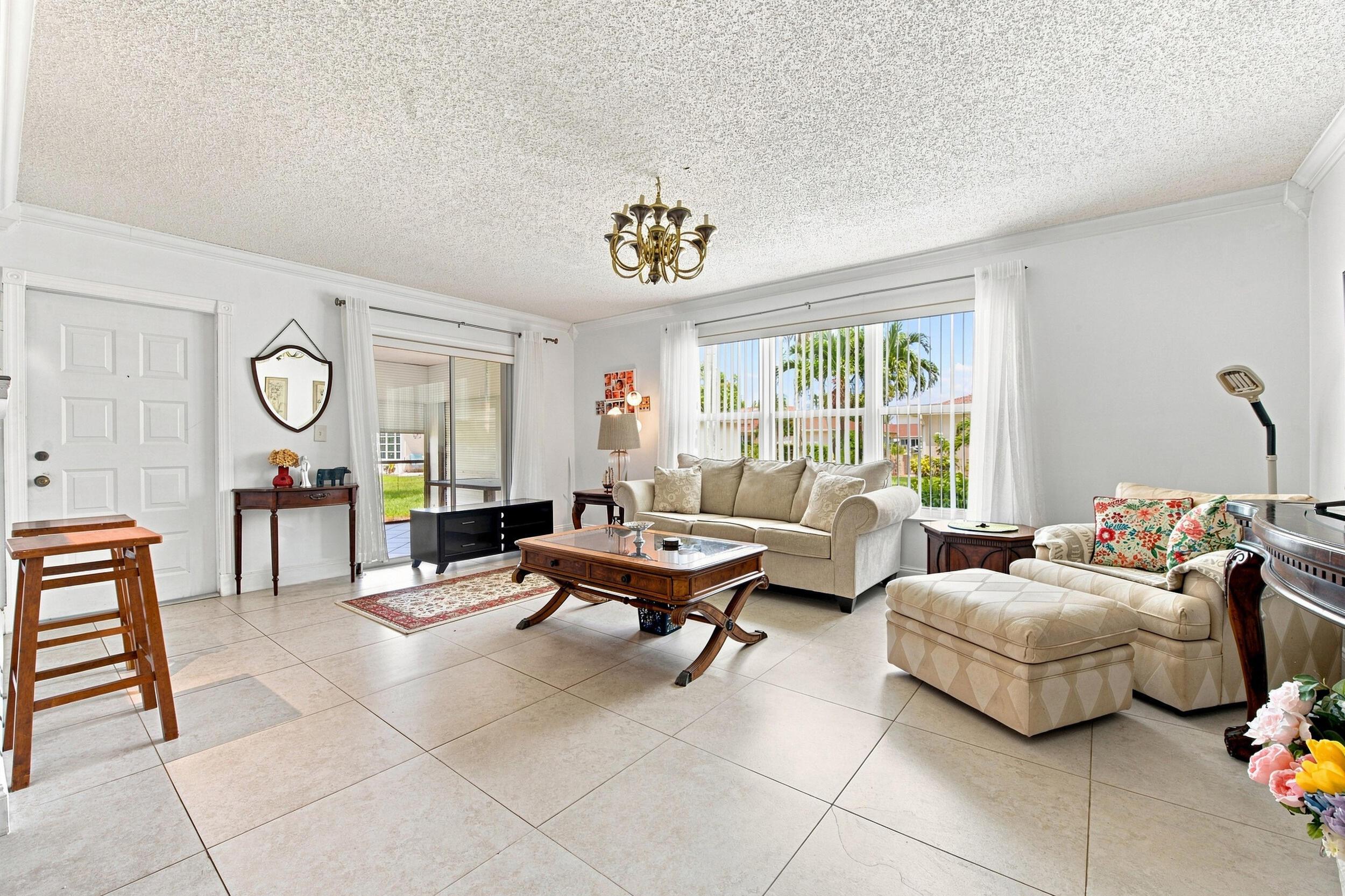 4830 NW 4th Street A, Delray Beach, FL 33445, Delray Beach - Photo 5