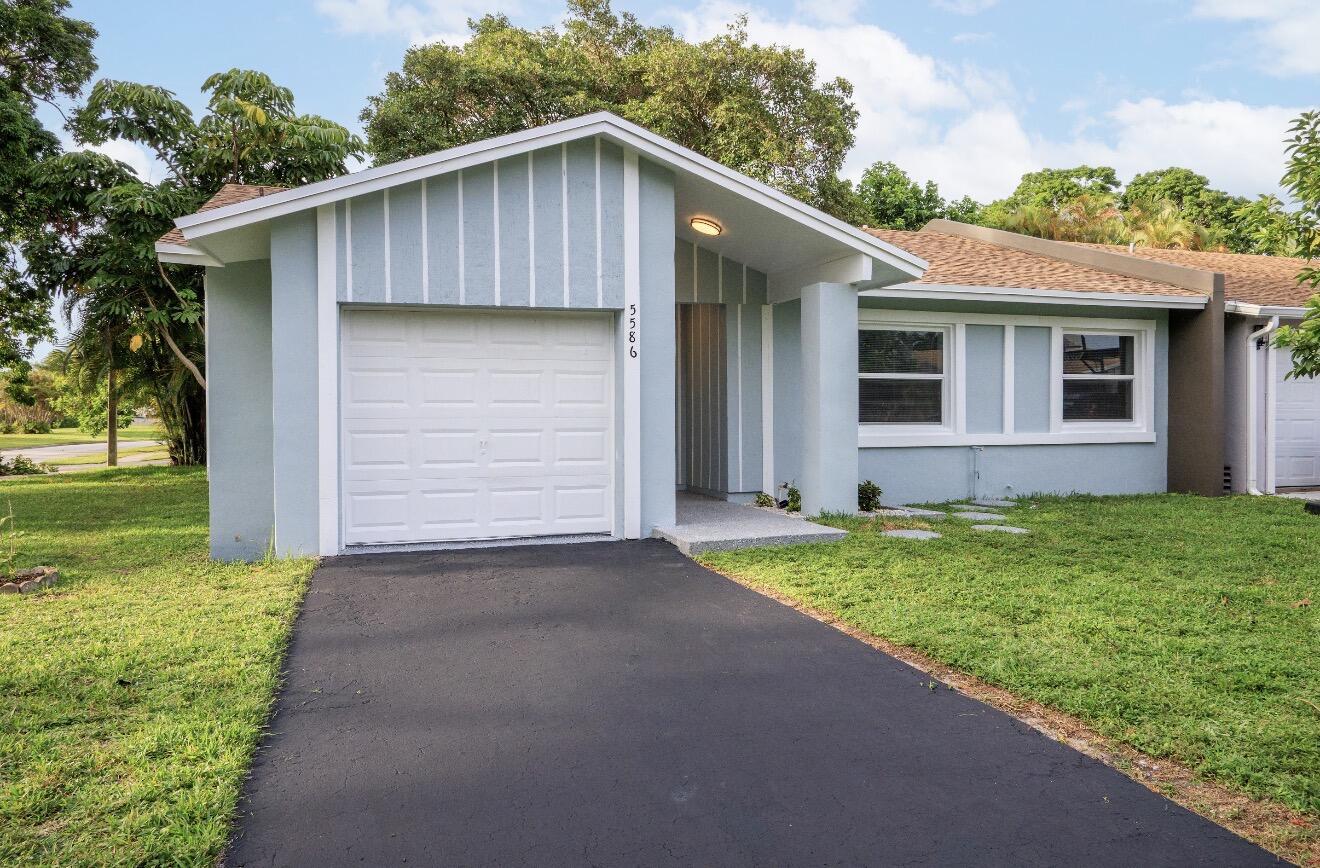 5586 N LAKEWOOD Circle A, Margate, FL 33063, Margate