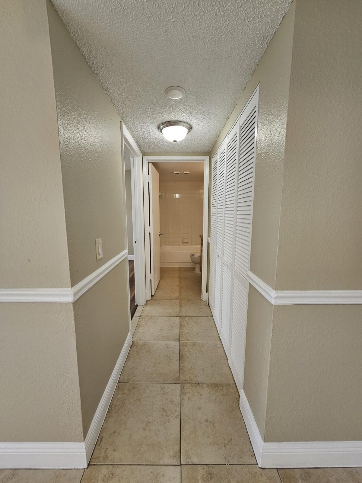 1440 WINDORAH Way B, West Palm Beach, FL 33411, West Palm Beach - Photo 5