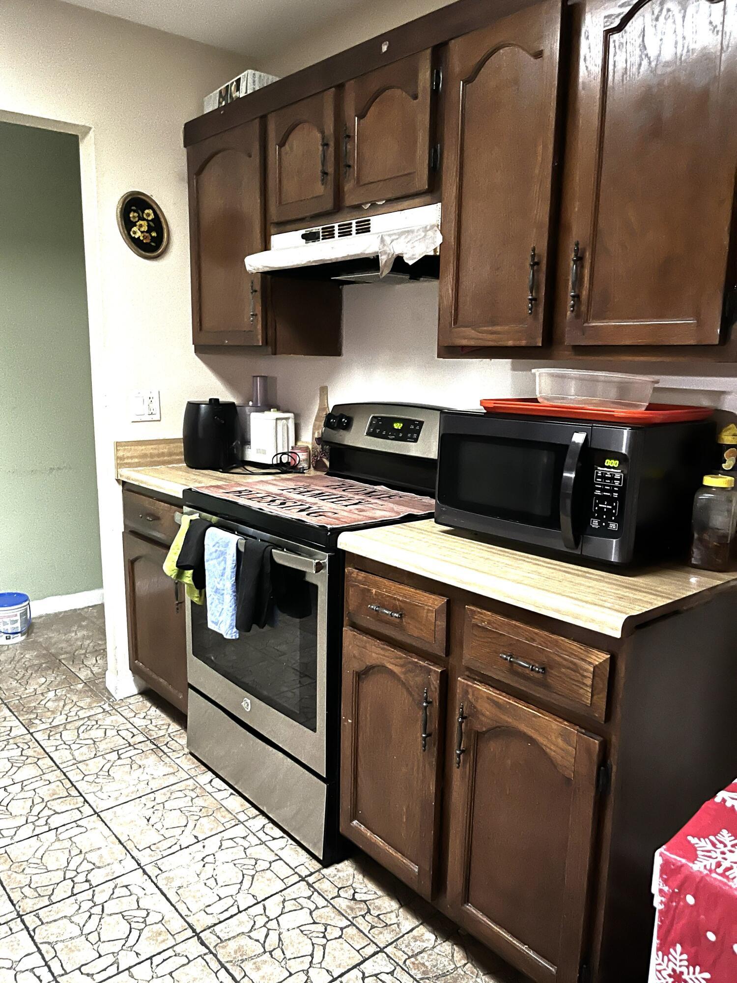 1965 SW 24TH Circle, Boynton Beach, FL 33426, Boynton Beach - Photo 2