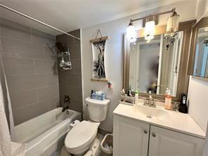 1100 SE 4TH Avenue 13, Deerfield Beach, FL 33441, Deerfield Beach - Photo 5