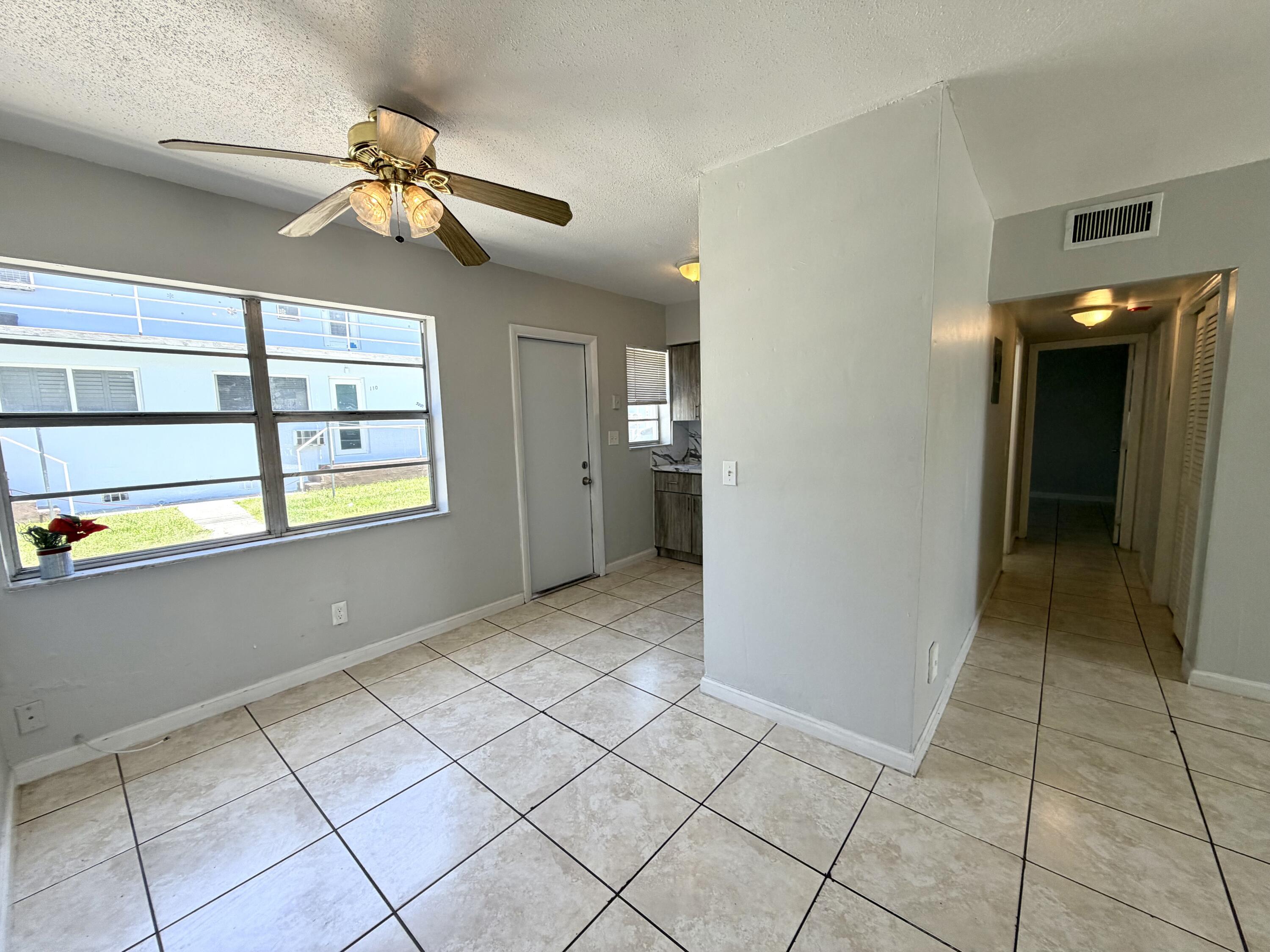 915 NE 8th Street 104, Hallandale Beach, FL 33009, Hallandale Beach - Photo 3