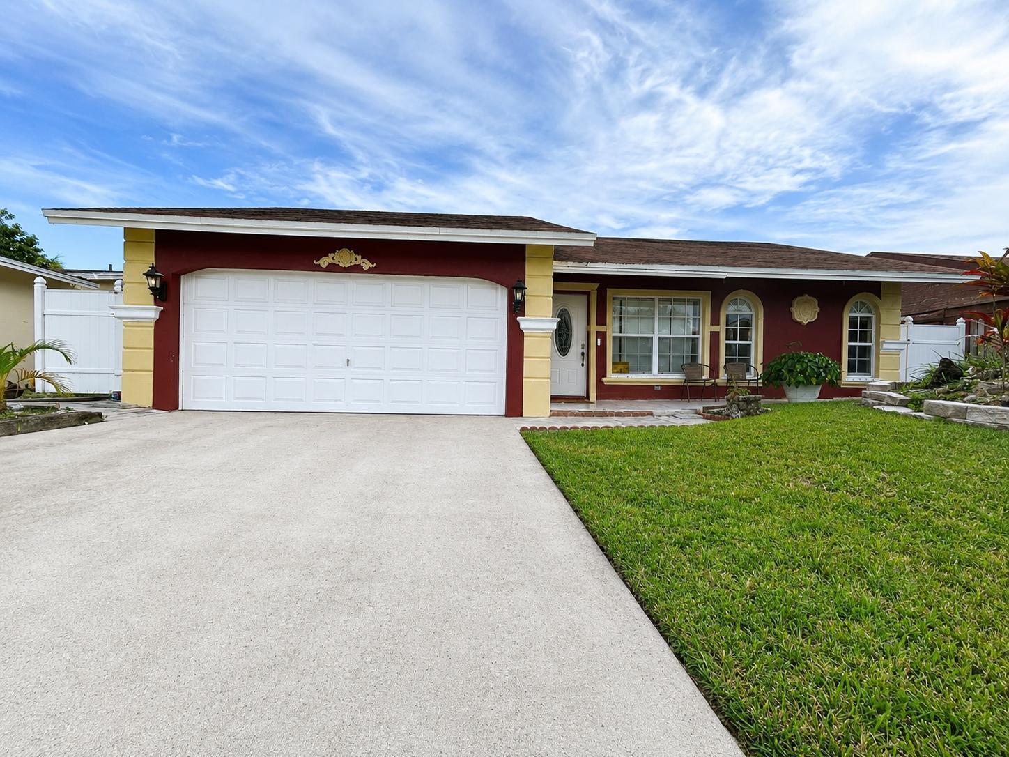 7526 SW 7th Court, North Lauderdale, FL 33068, North Lauderdale - Photo 2