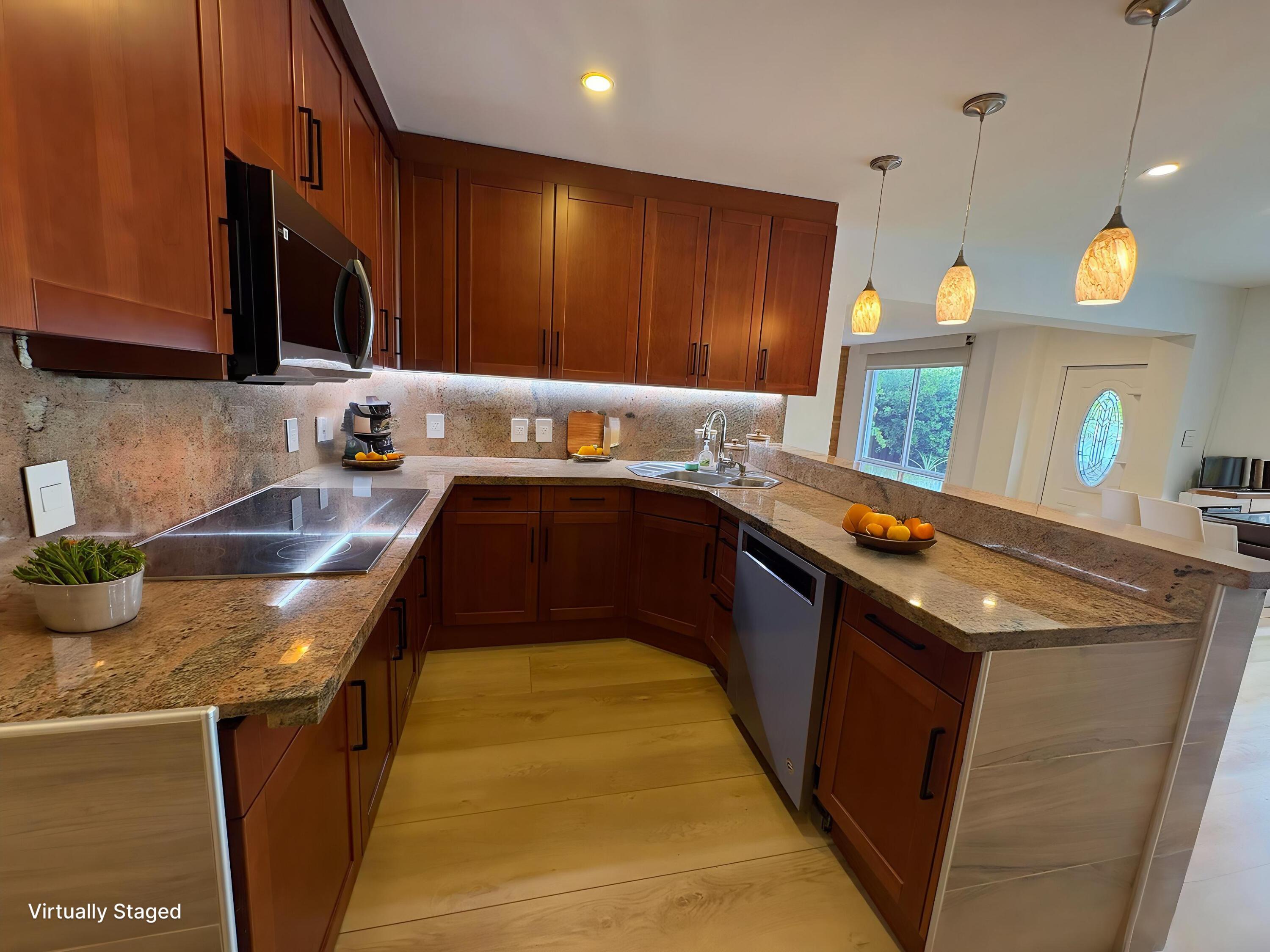 1032 NE 16th Terrace, Fort Lauderdale, FL 33304, Fort Lauderdale - Photo 4