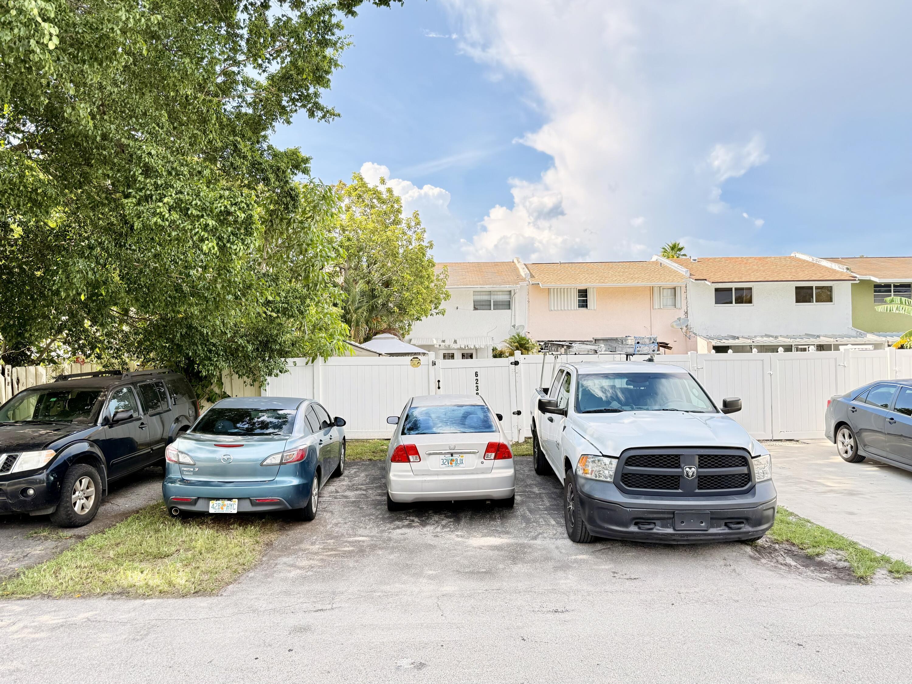 6238 SW 7th Street, Margate, FL 33068, Margate - Photo 4