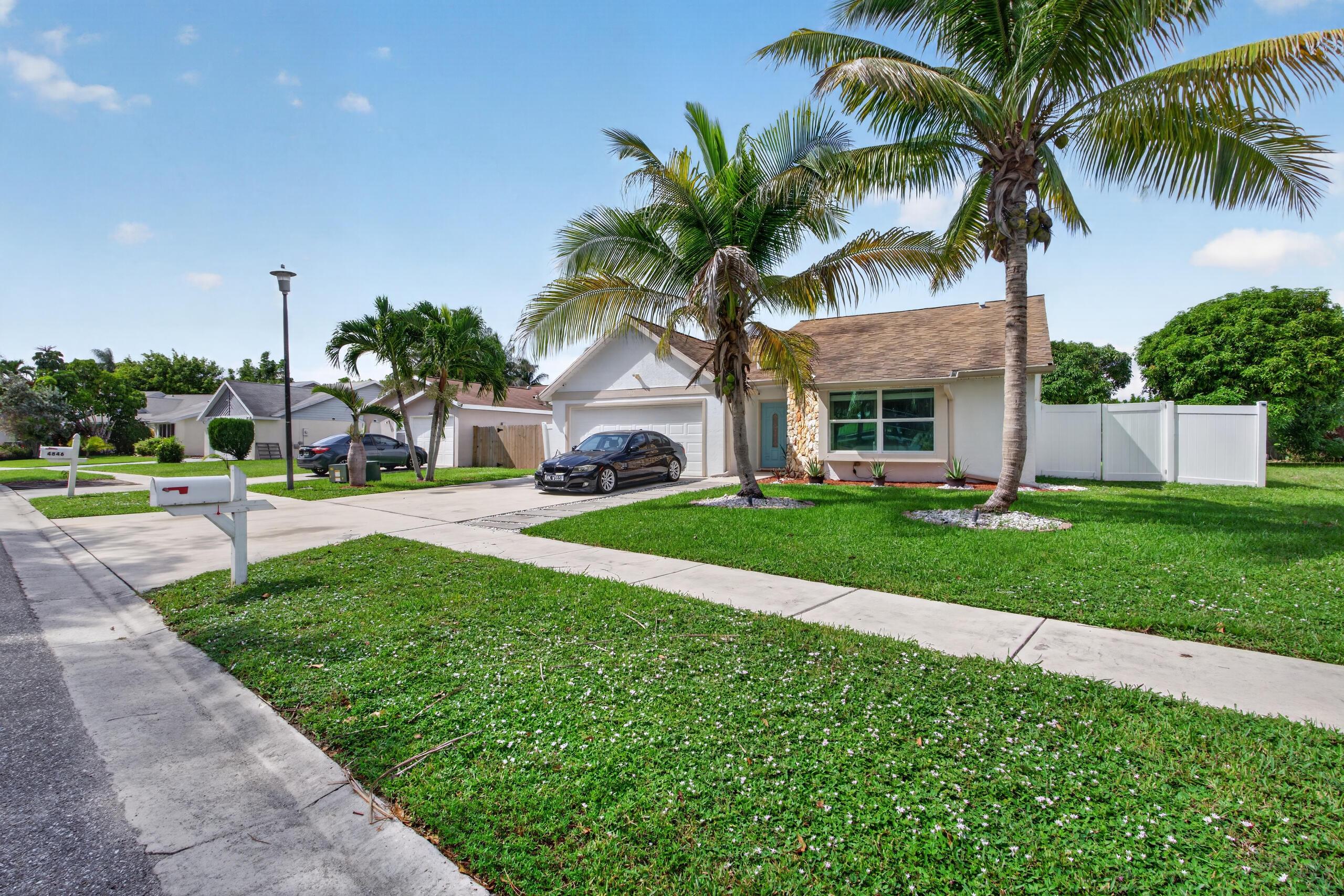 4858 Classic Drive, West Palm Beach, FL 33417, West Palm Beach - Photo 5