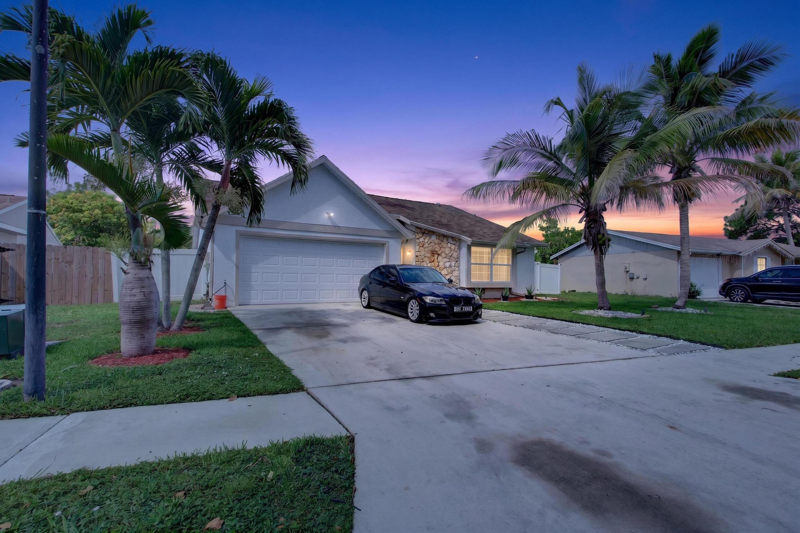 4858 Classic Drive, West Palm Beach, FL 33417, West Palm Beach - Photo 2