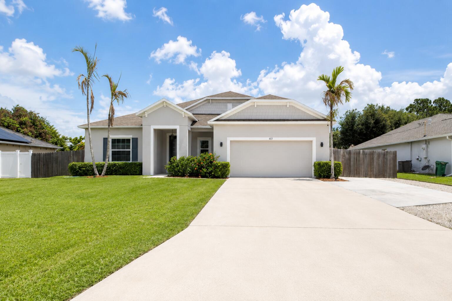 1013 SW EUREKA Avenue, Port St. Lucie, FL 34953, Port St. Lucie - Photo 3