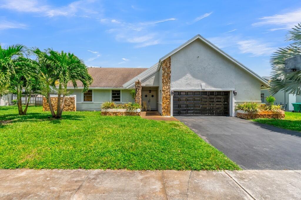 7461 NW 35th Street, Lauderhill, FL 33319, Lauderhill - Photo 3