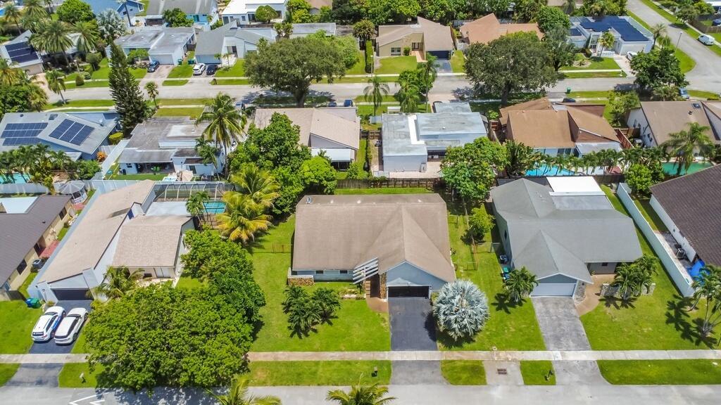 7461 NW 35th Street, Lauderhill, FL 33319, Lauderhill - Photo 5