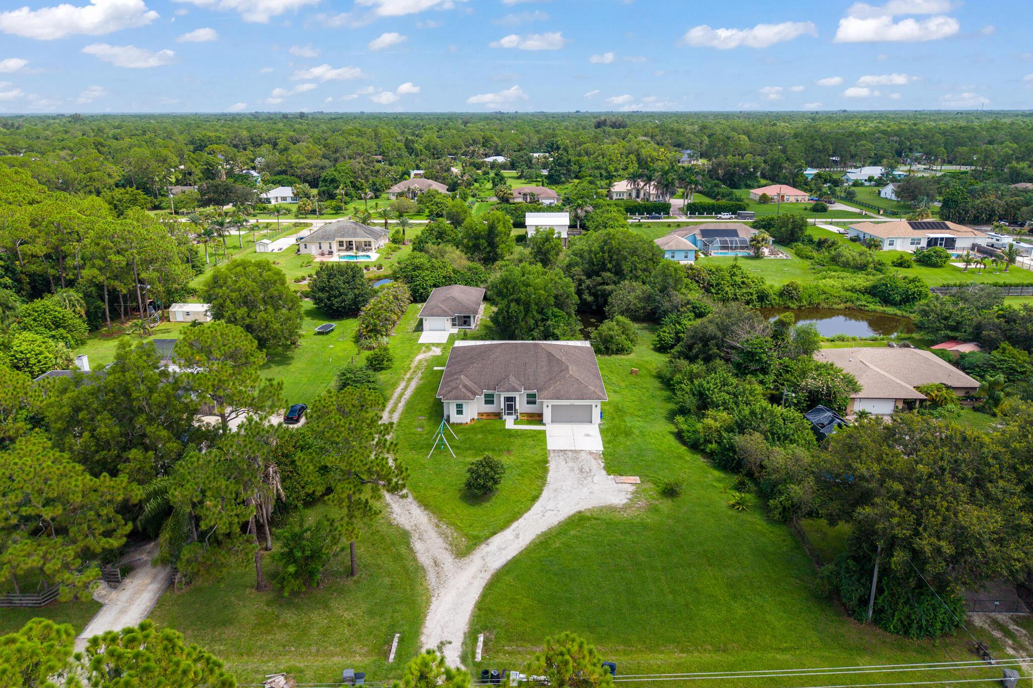 12323 N 150TH Court N, Jupiter Farms, FL 33478, Jupiter Farms - Photo 4