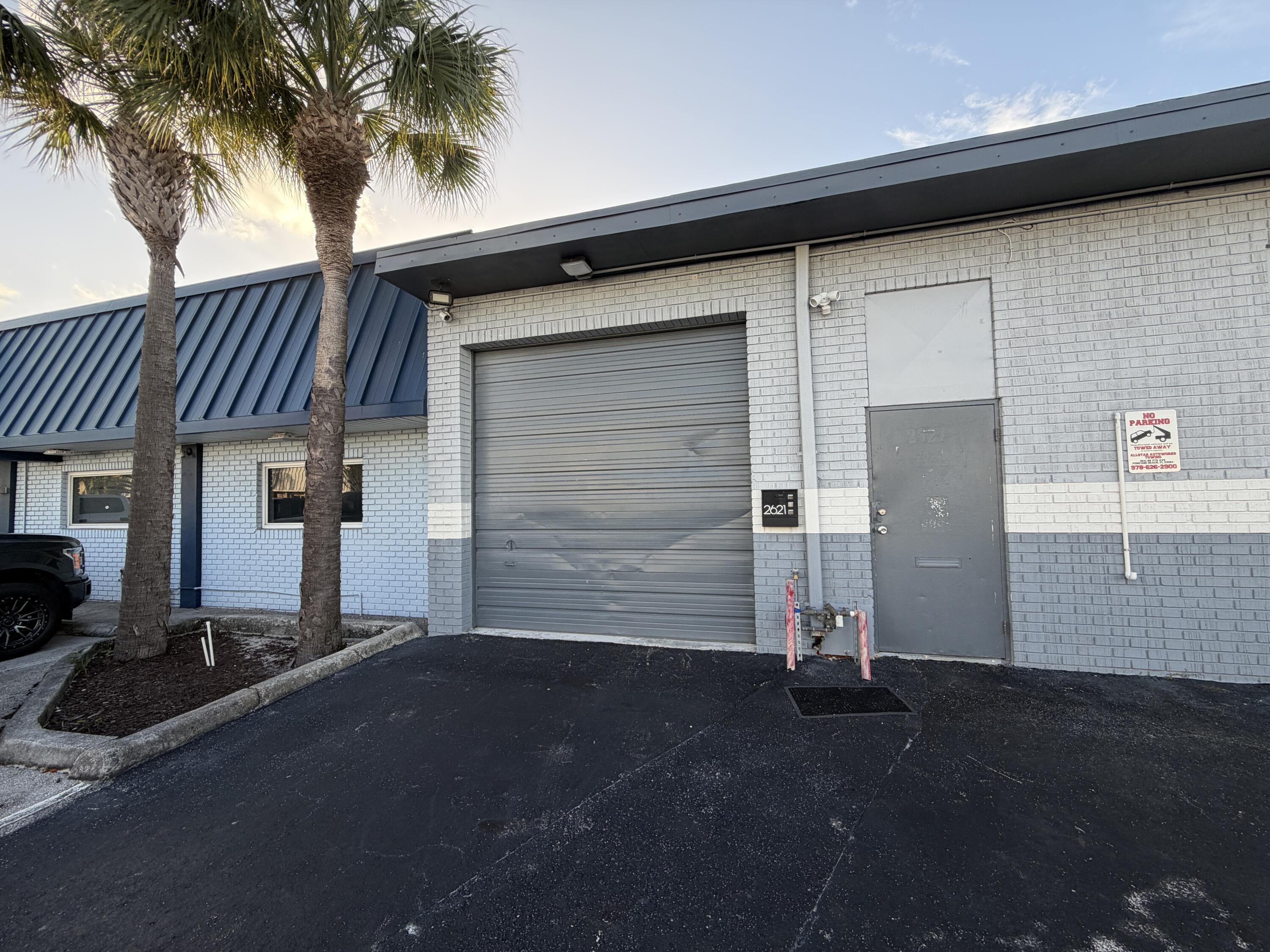 2621-2629 NE 5th Avenue 2621, Pompano Beach, FL 33064, Pompano Beach