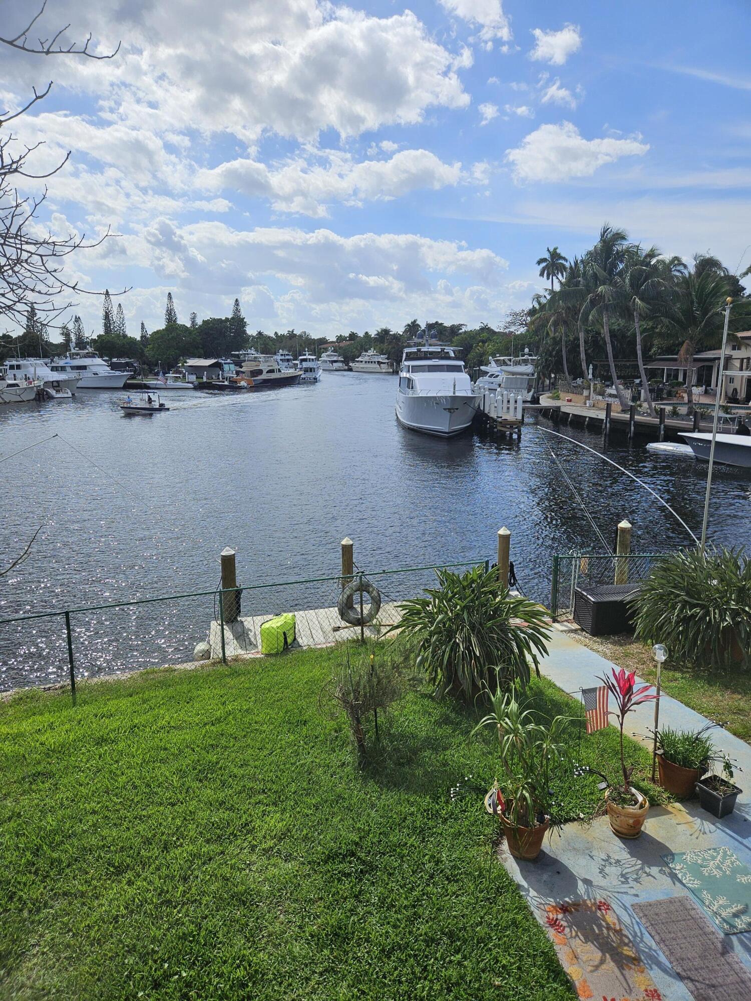 2141 SW 23RD Avenue, Fort Lauderdale, FL 33312, Fort Lauderdale - Photo 4