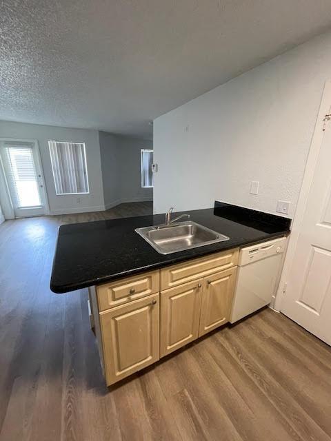4221 W McNab Road, Pompano Beach, FL 33069, Pompano Beach - Photo 3