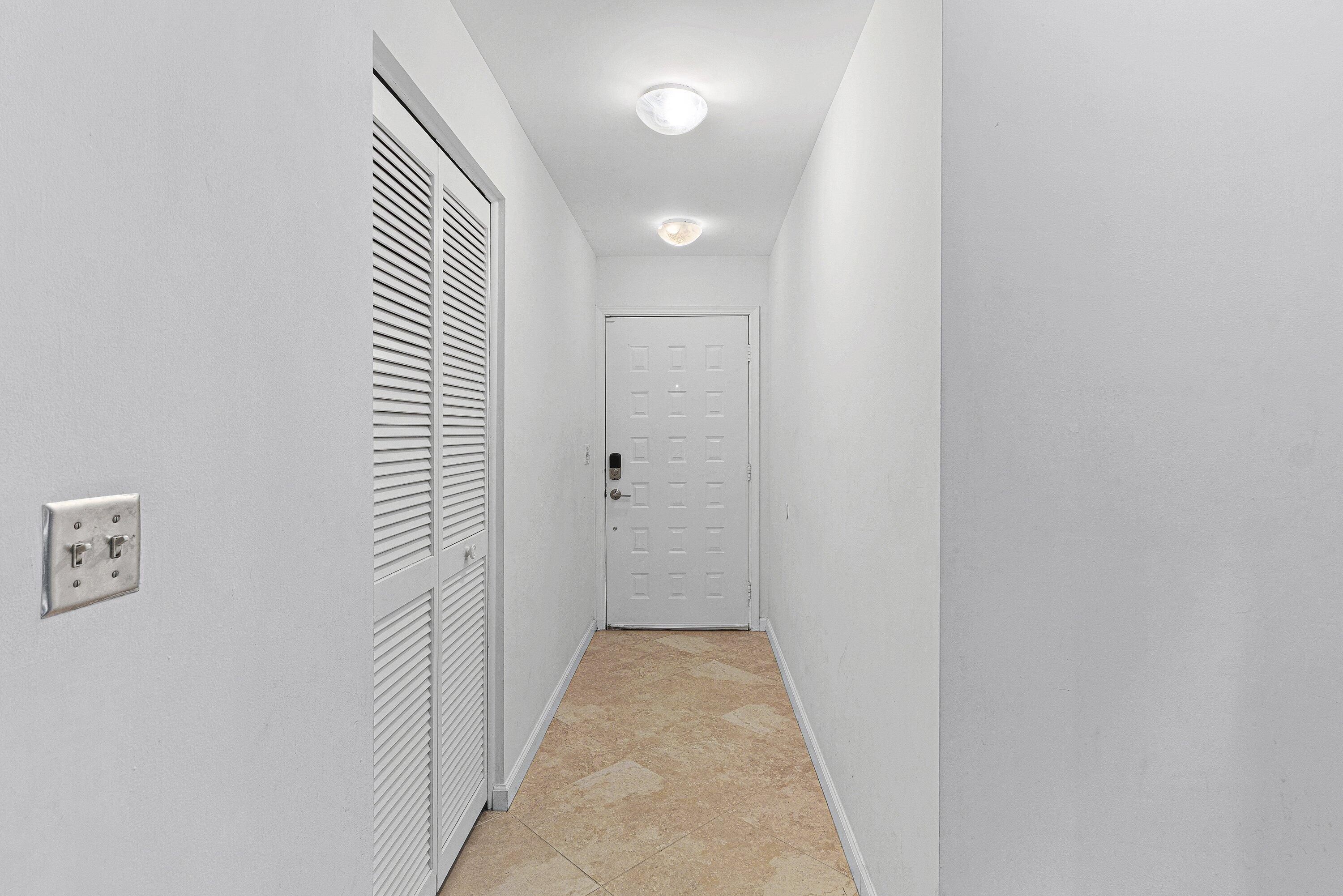 2757 SW 2ND Street 2757, Delray Beach, FL 33445, Delray Beach - Photo 2