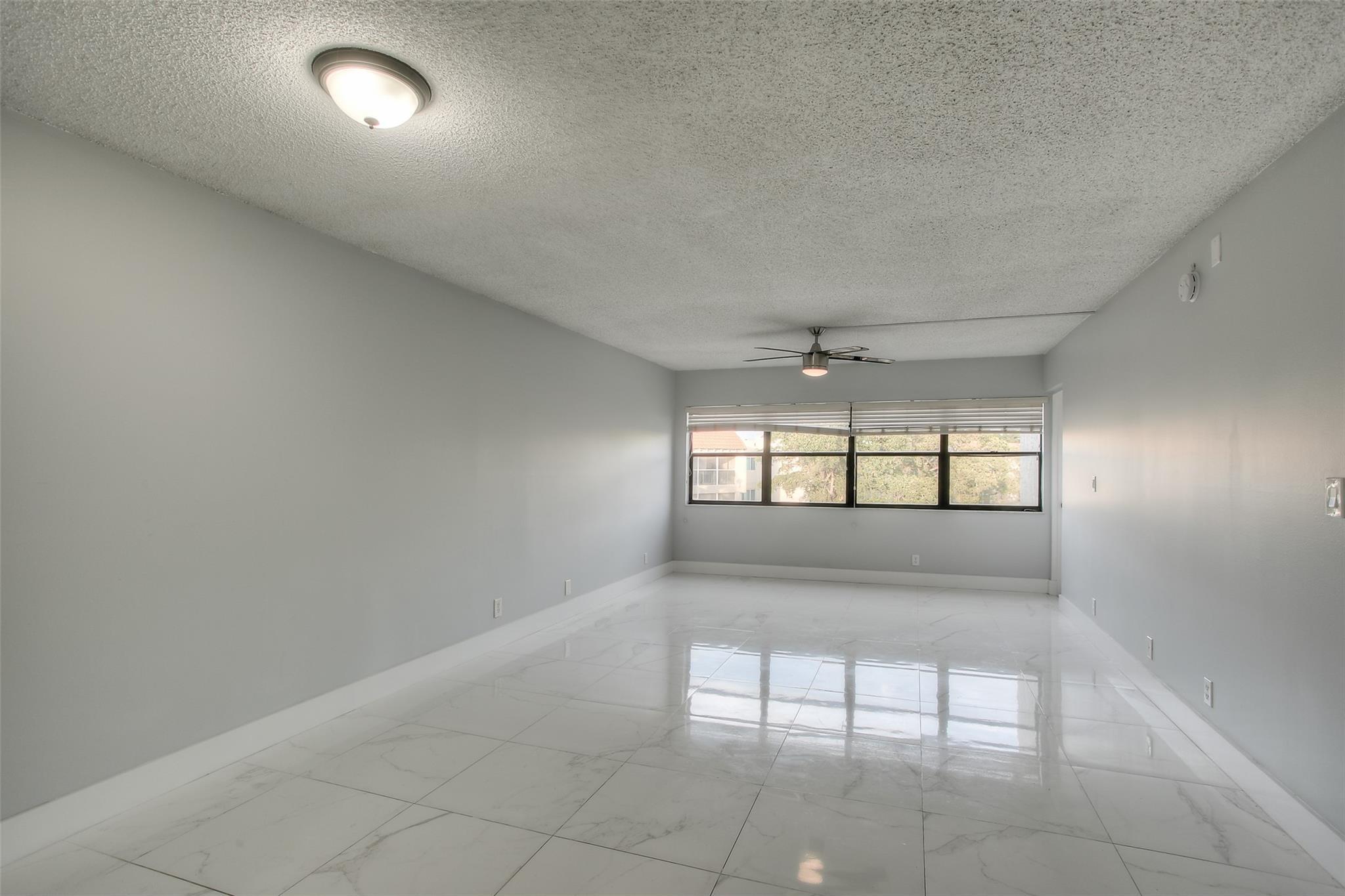 303 RACQUET CLUB Road 312, Weston, FL 33326, Weston - Photo 4