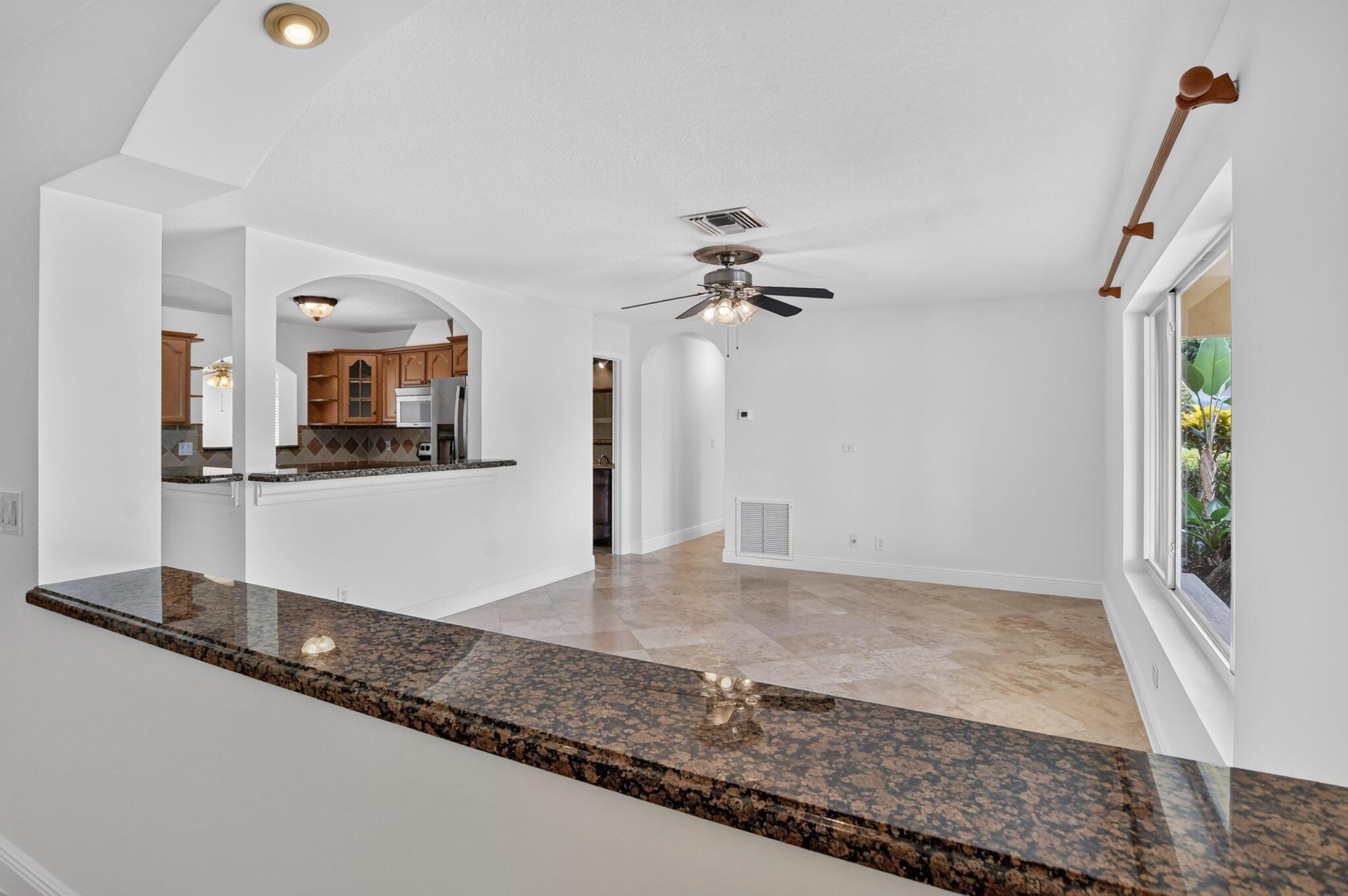 2250 NE 4TH Court, Boca Raton, FL 33431, Boca Raton - Photo 5