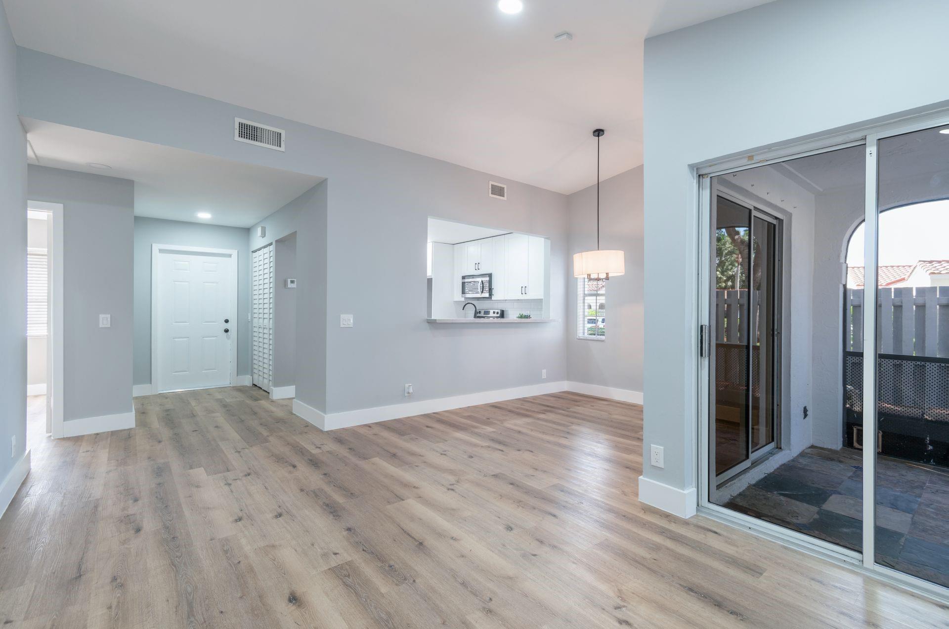 1579 Springside Drive, Weston, FL 33326, Weston - Photo 4