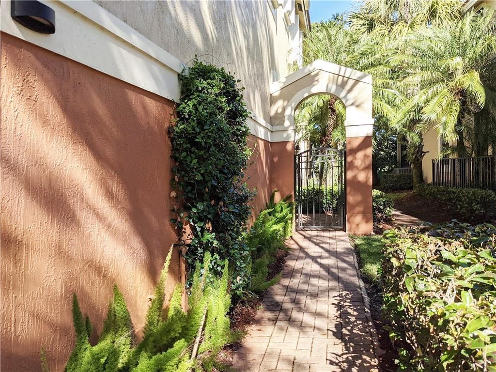 4150 FOREST Drive, Weston, FL 33332, Weston