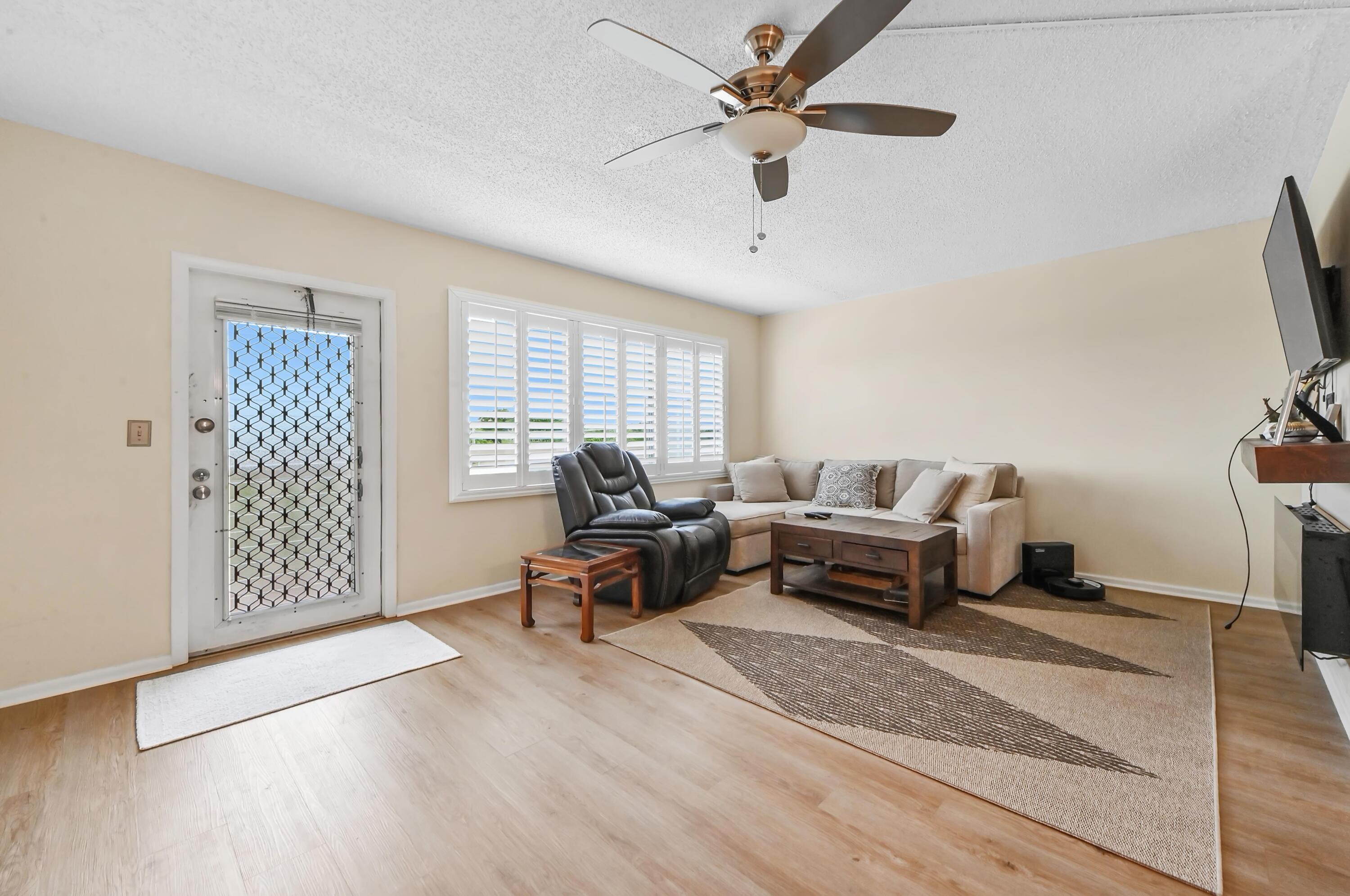 4087 Newport S, Deerfield Beach, FL 33442, Deerfield Beach - Photo 5