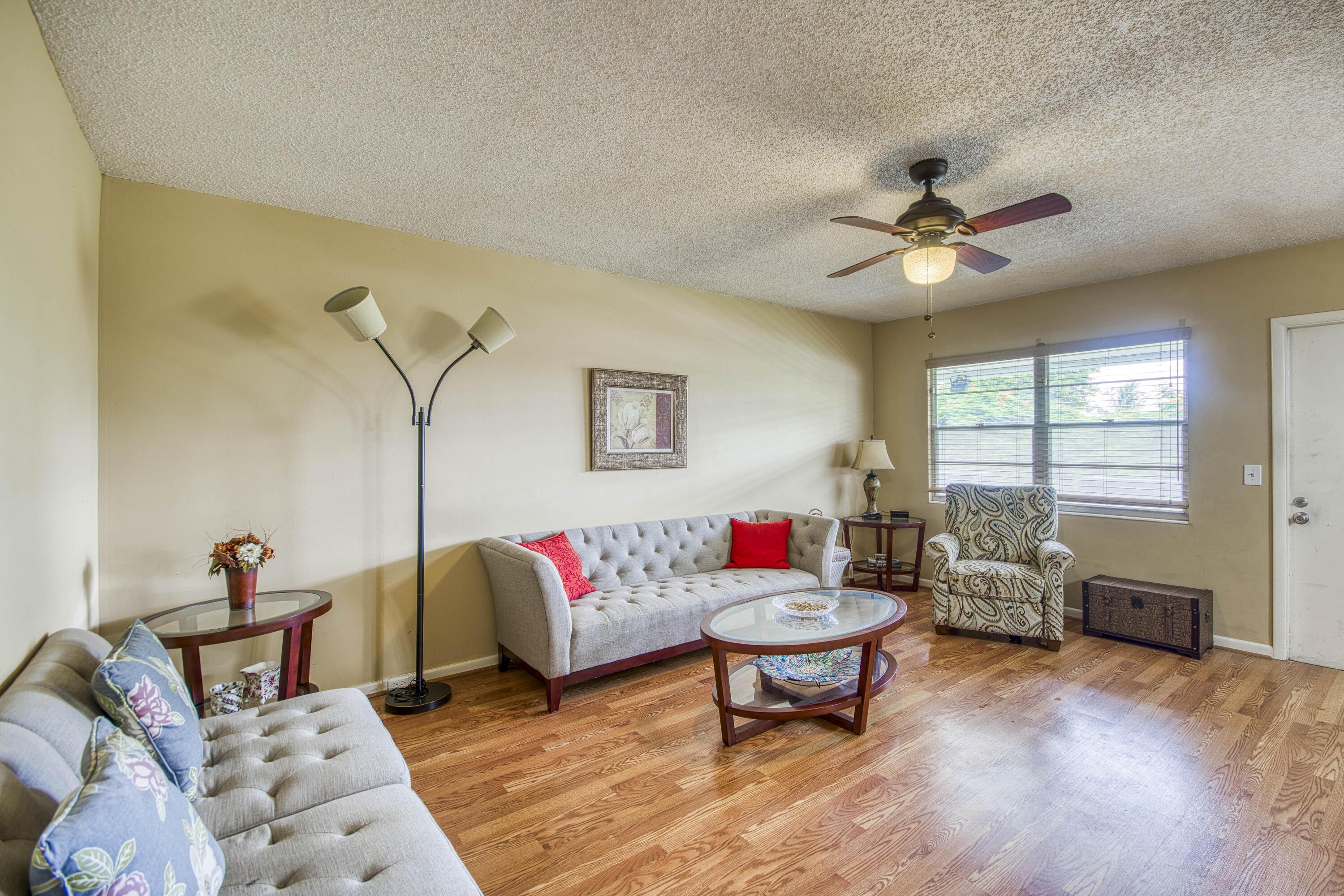279 Tilford M, Deerfield Beach, FL 33442, Deerfield Beach - Photo 3