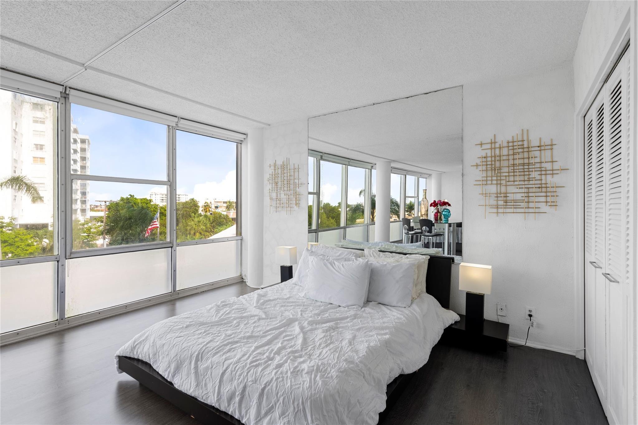 900 Bay Drive 303, Miami Beach, FL 33141, Miami Beach - Photo 3