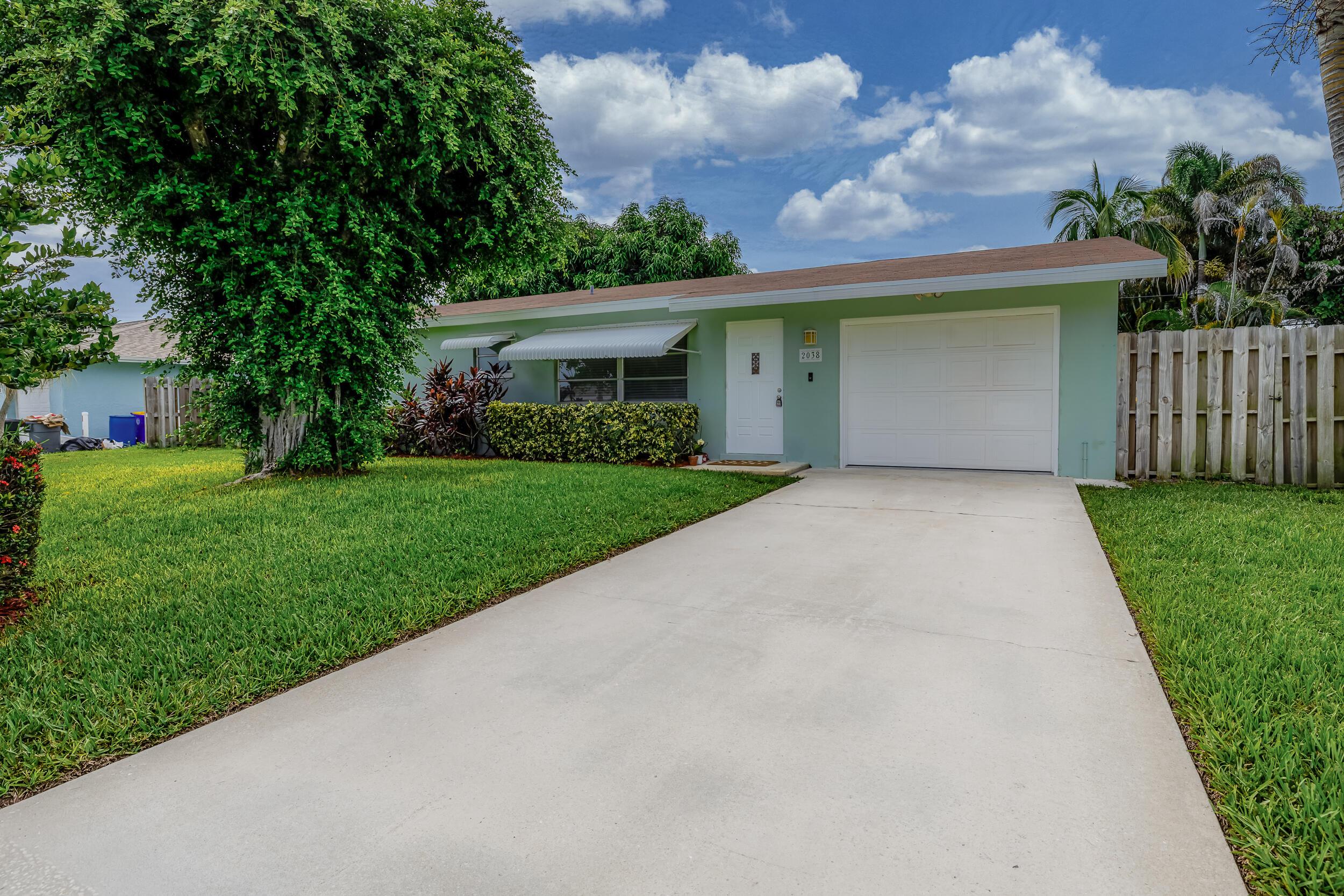 2038 SE Monroe Street, Stuart, FL 34997, Stuart