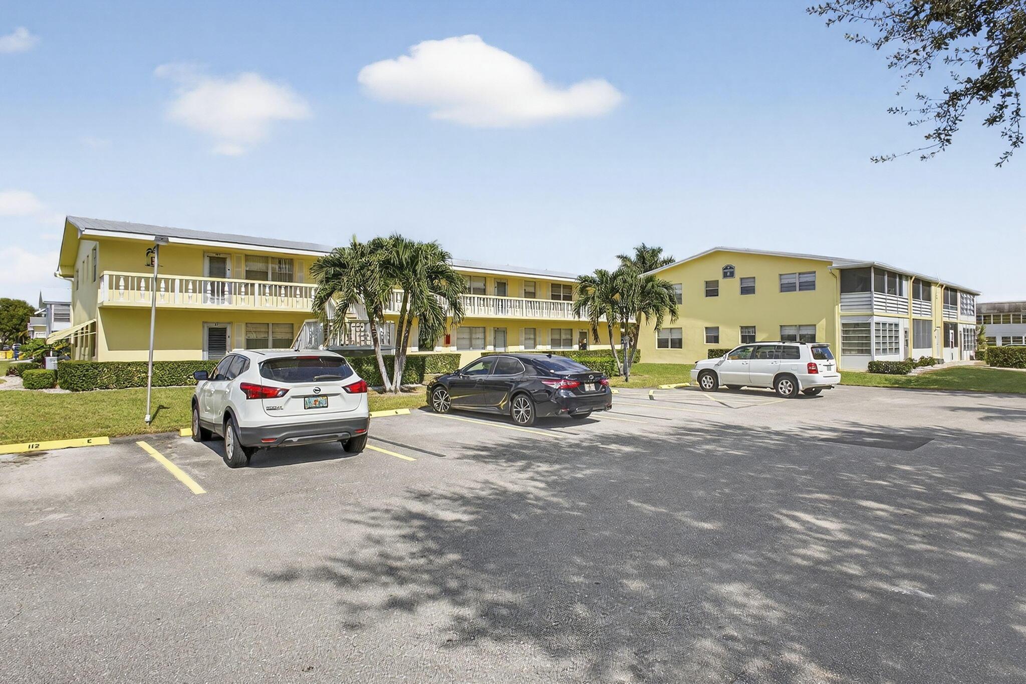 100 SHEFFIELD E, West Palm Beach, FL 33417, West Palm Beach - Photo 2