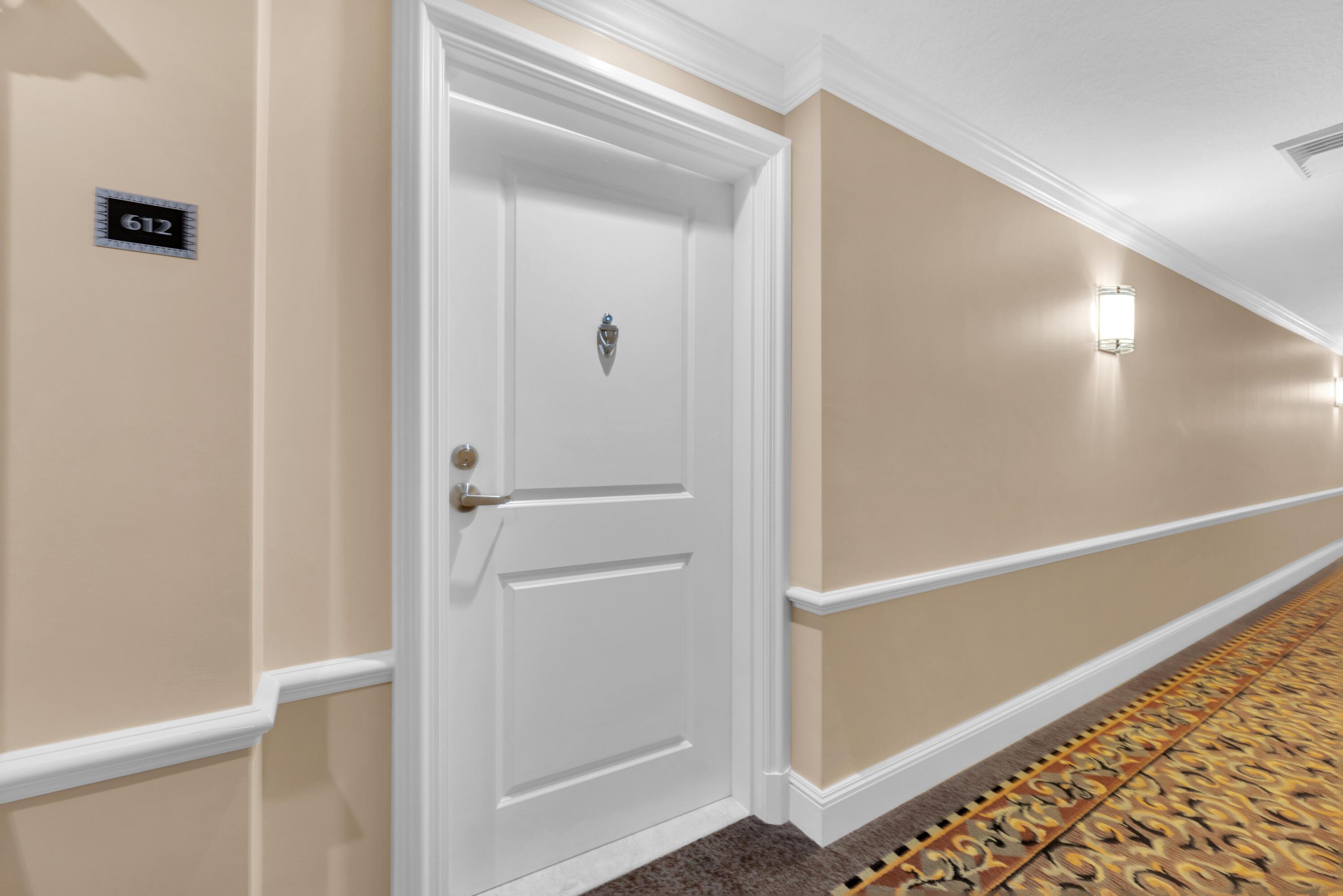 403 S Sapodilla Avenue 612, West Palm Beach, FL 33401, West Palm Beach - Photo 2
