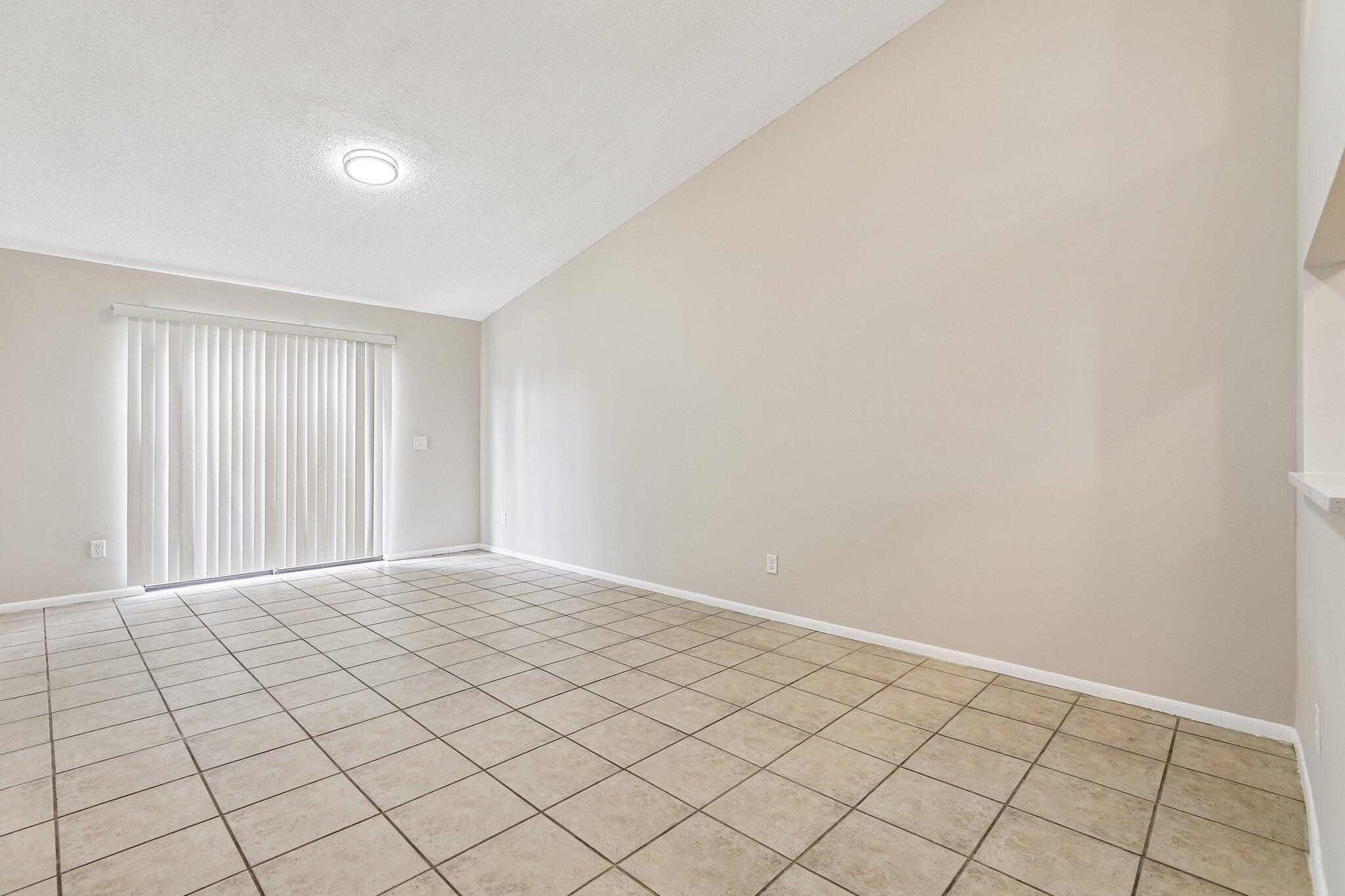 126 Garden Cove Court, Orlando, FL 32835, Orlando - Photo 5